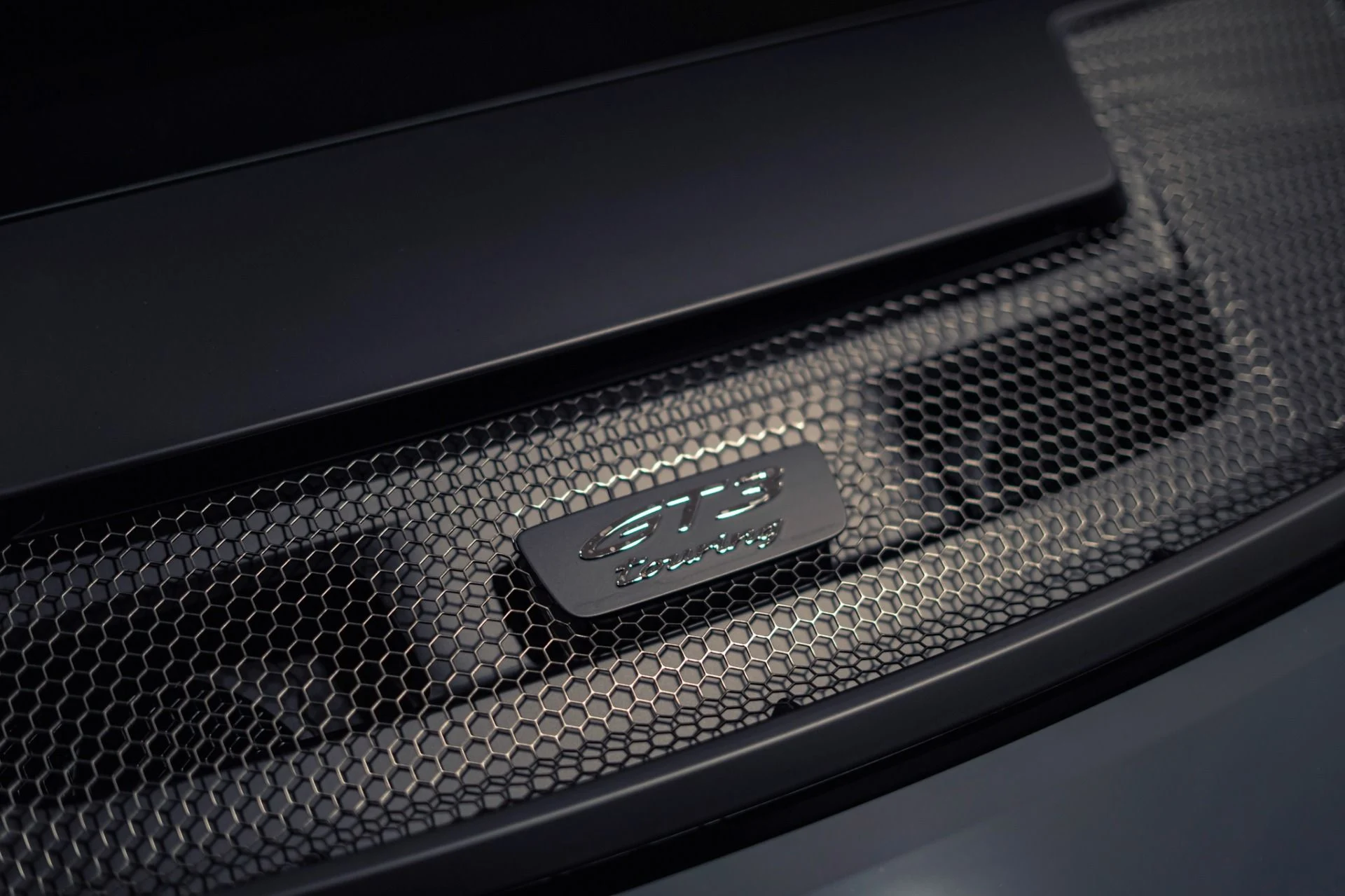 mph012_3623597716_Used_2026_Porsche_911_GT_3_Touring_Lightweight_Package_1776110091_0bf8577d13