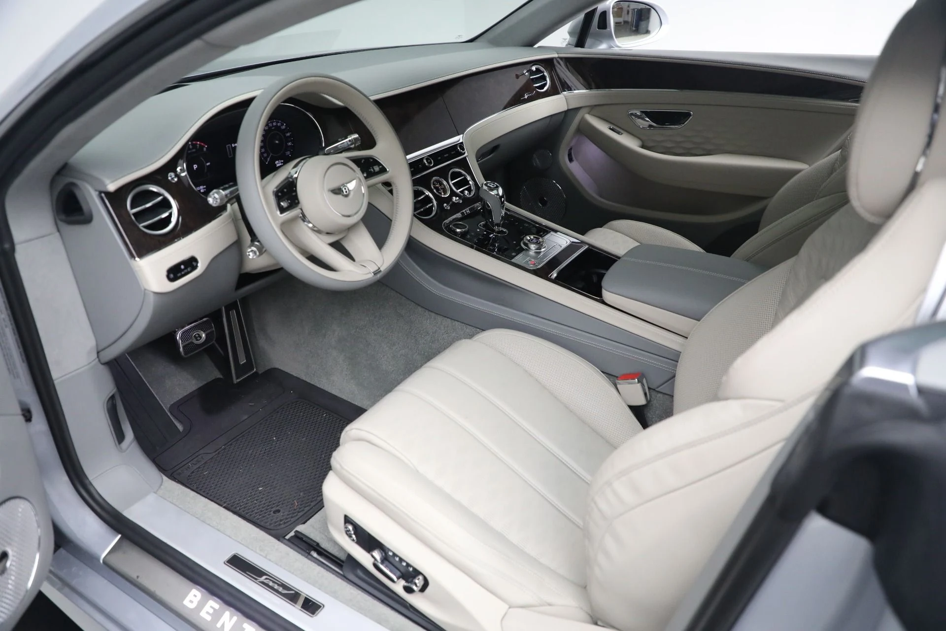 mph012_3624042484_Used_2025_Bentley_Continental_GT_Speed_10c13a2ff8