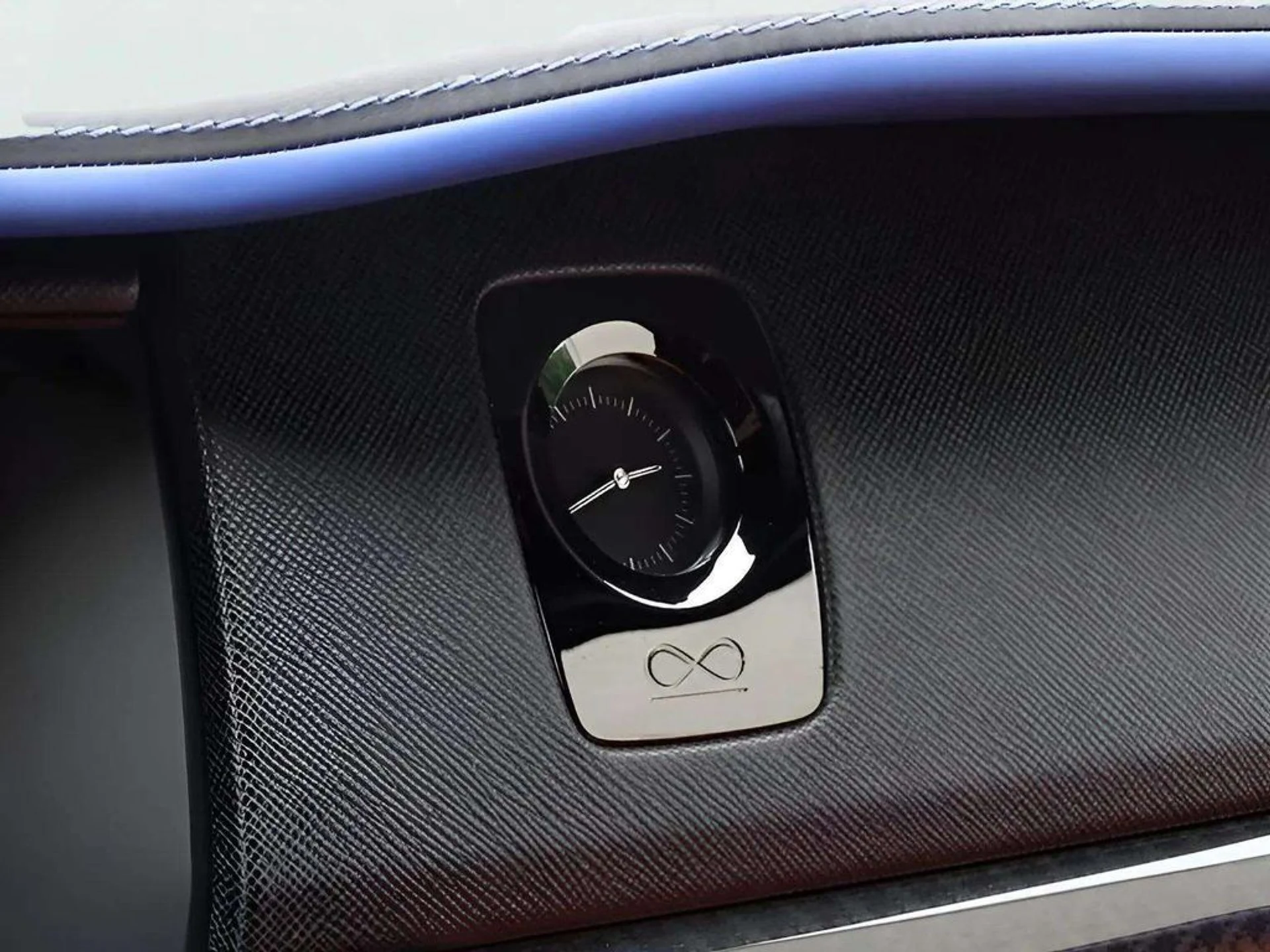 mph012_3629042749_eeedac09a4d627023356149a4bfadae5x_39ad191503