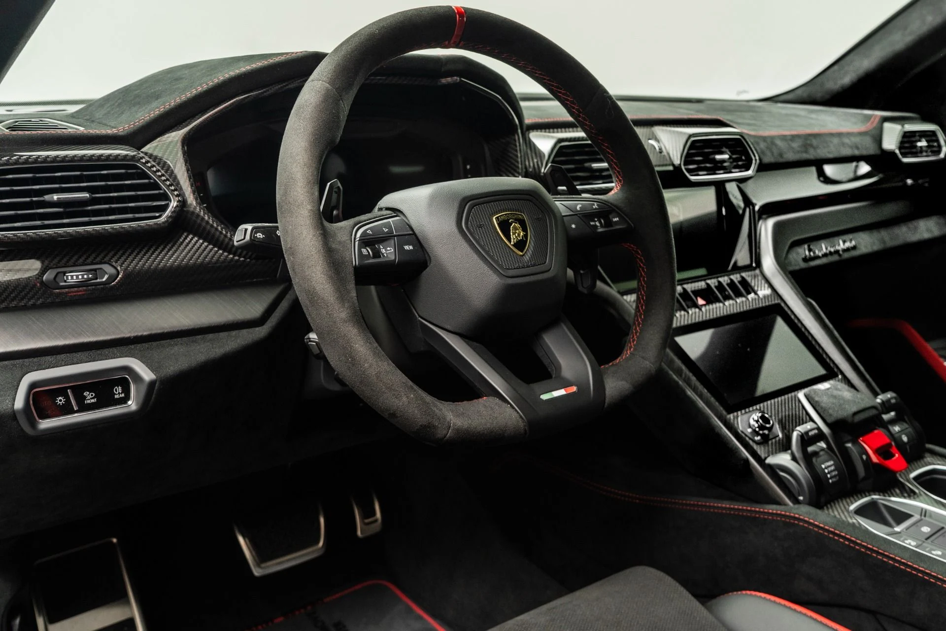 mph012_3634018560_Used_2024_Lamborghini_Urus_Performante_1759252680_ac8c4d70a9