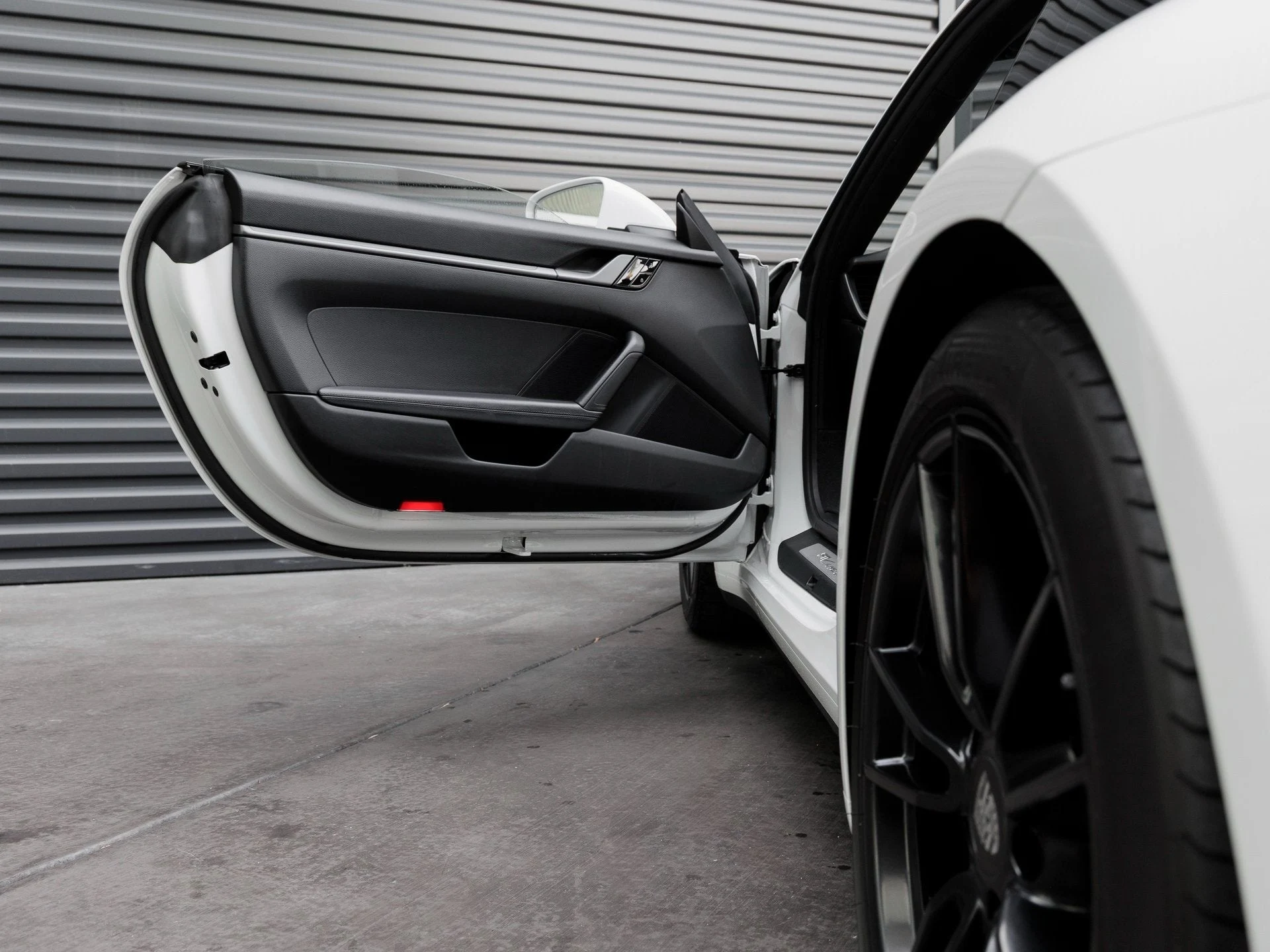 mph012_3635624076_13_756e593605