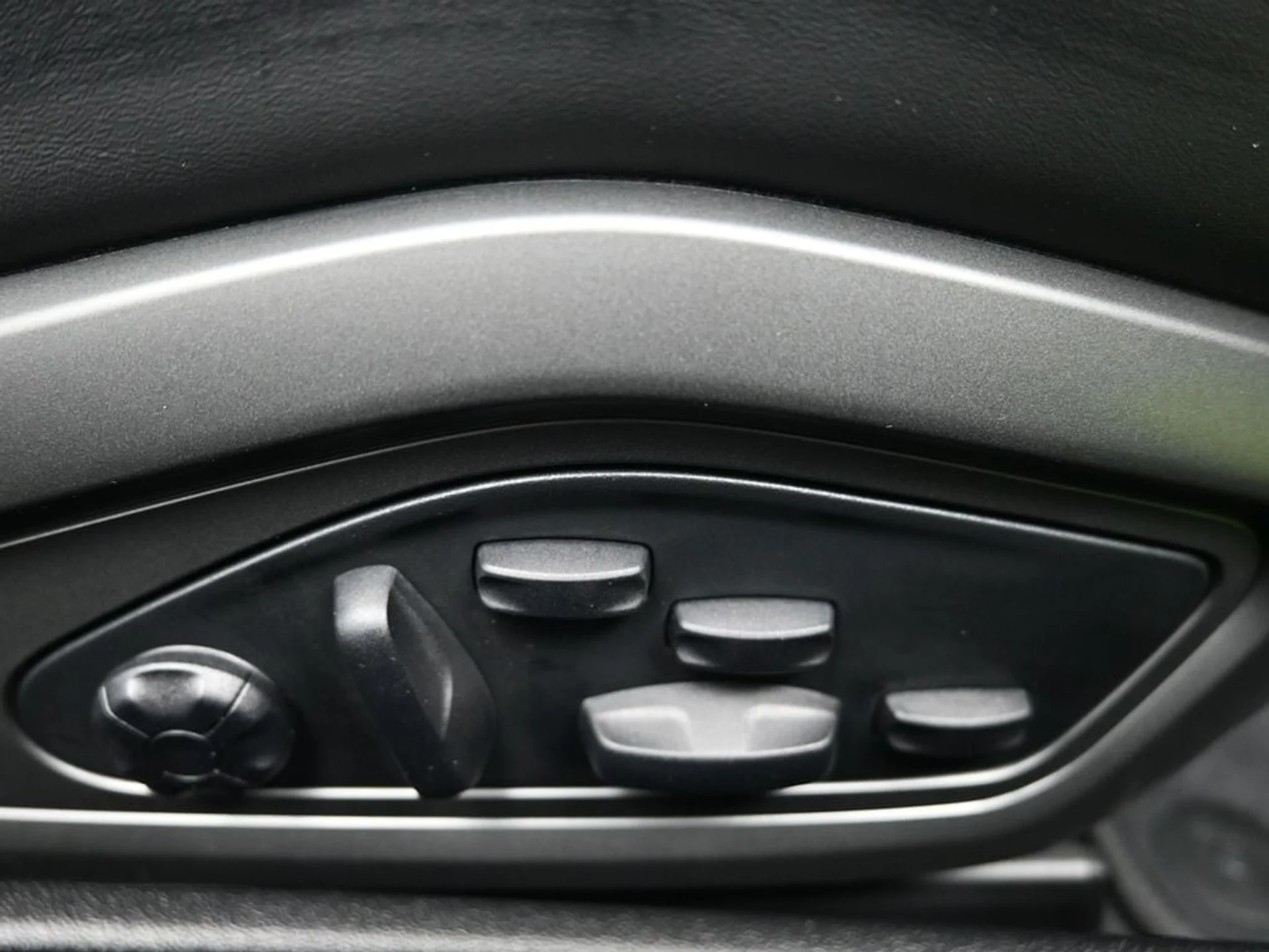 mph012_3641302680_5256b204bdfacee1417330f08216b53ex_992d9d2b70