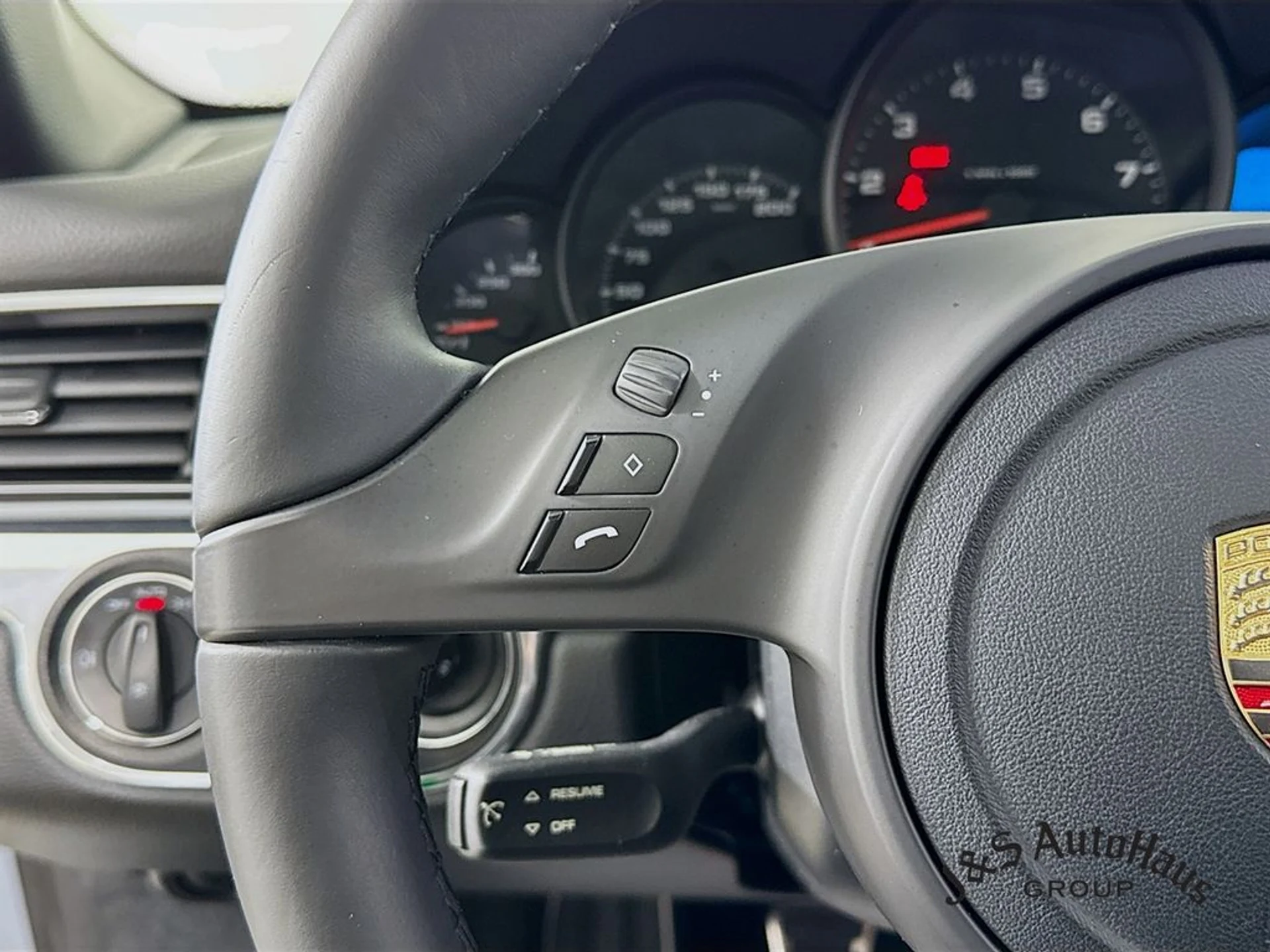 mph012_3641599625_kcwwo575m1wb2jrro2bpik5ftao5_a59bfe1cd3