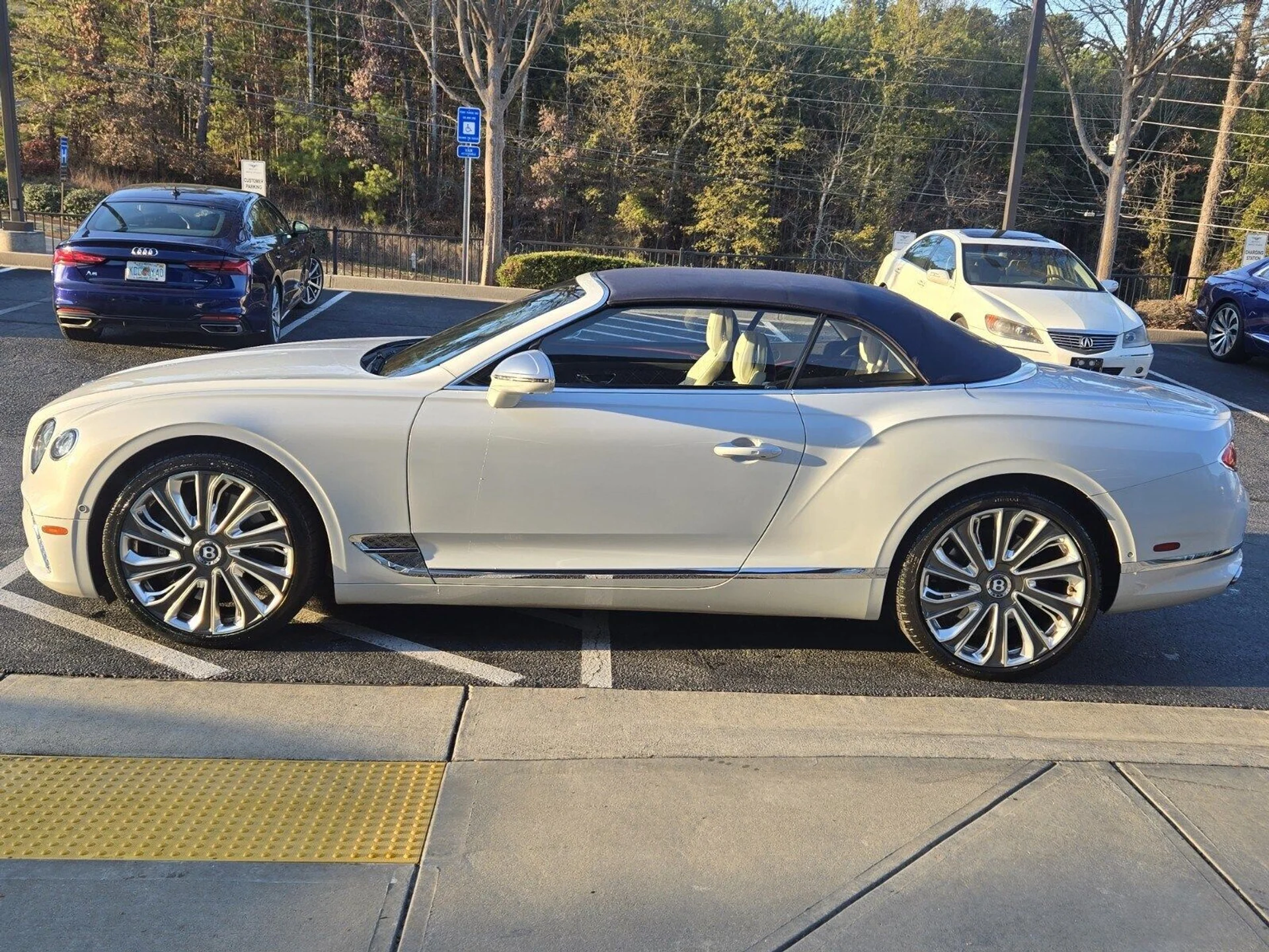 mph012_3647410536_c285871cb13b2169d6c13886b9854bbfx_53d16faf95