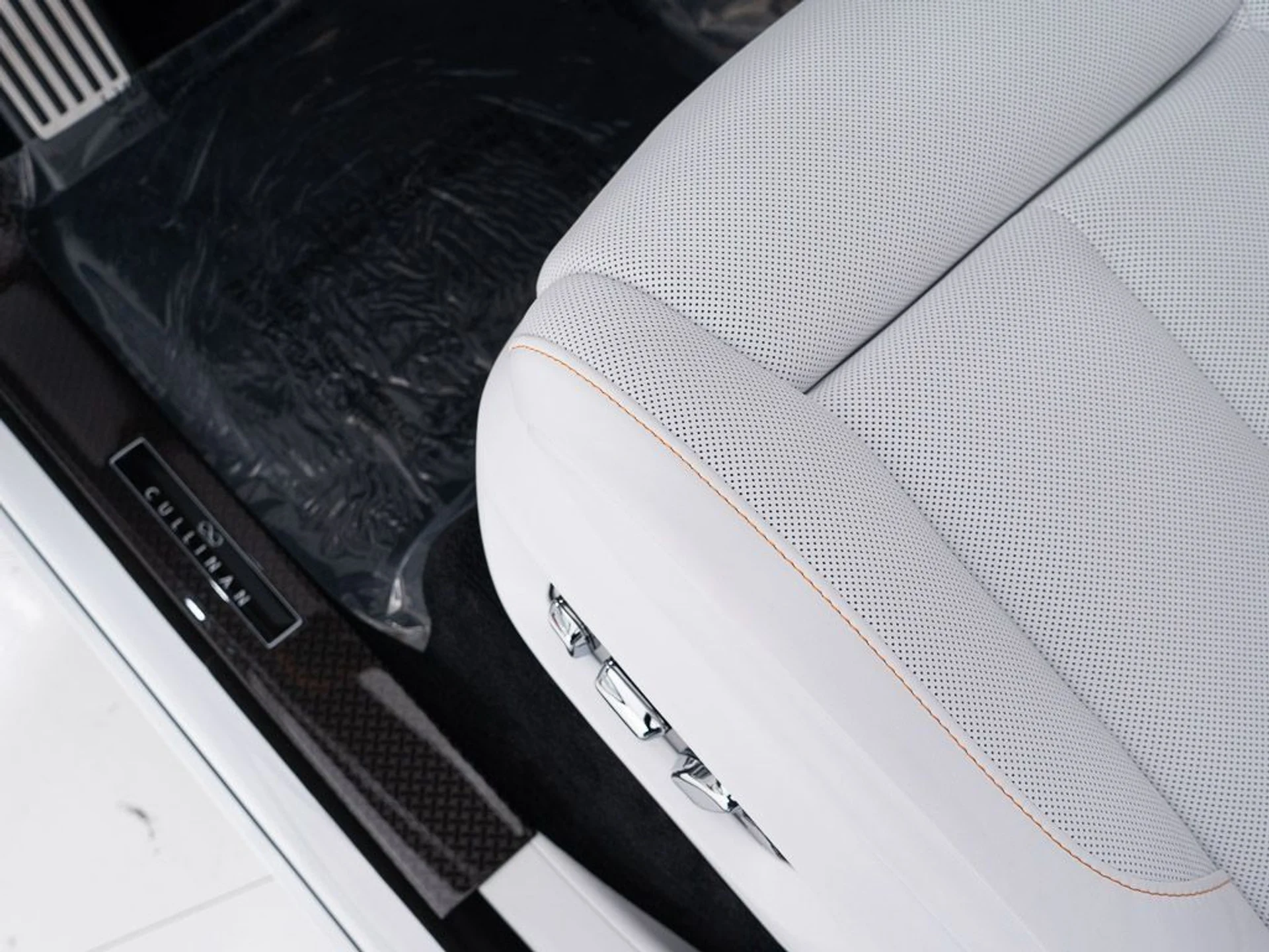 mph012_36496947_588077002dec489a0d27a7abf5ba2ebf_f4c0c8df03