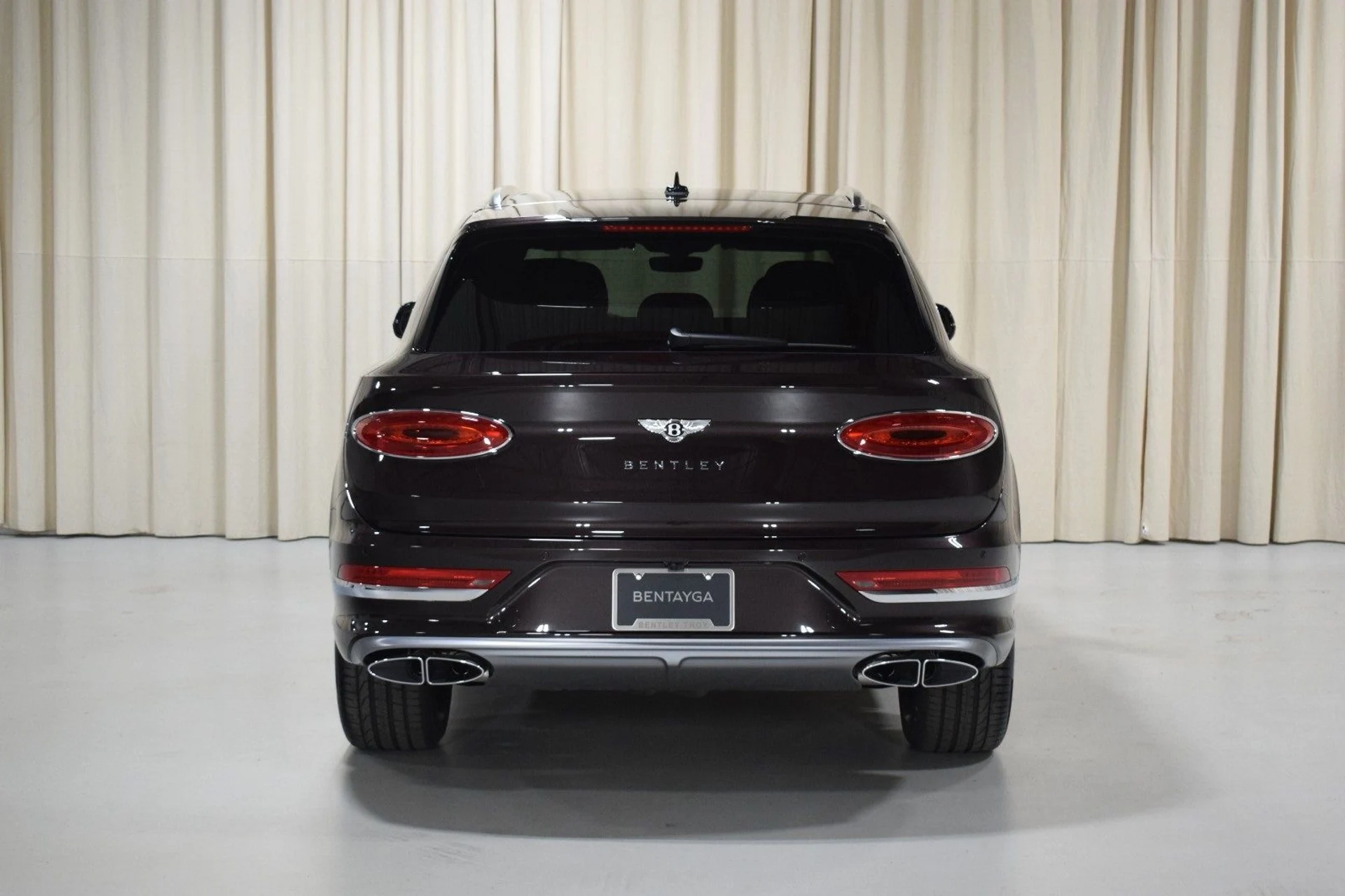 mph012_365234919_3df01e002412baf3dc5c04b38a6a0b1dx_8aa24f0306