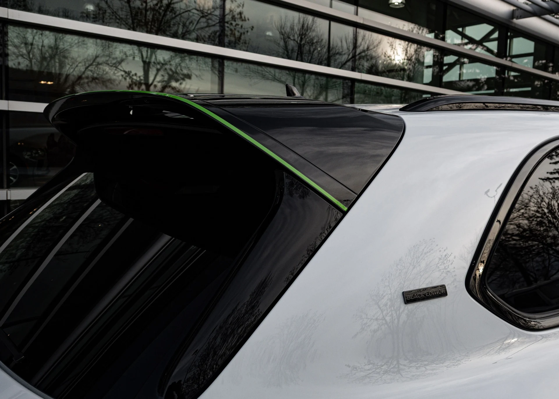 mph012_3658172473_2b9c7b19_9ee2_4710_a1ef_a1697abff09a_9549d13dec