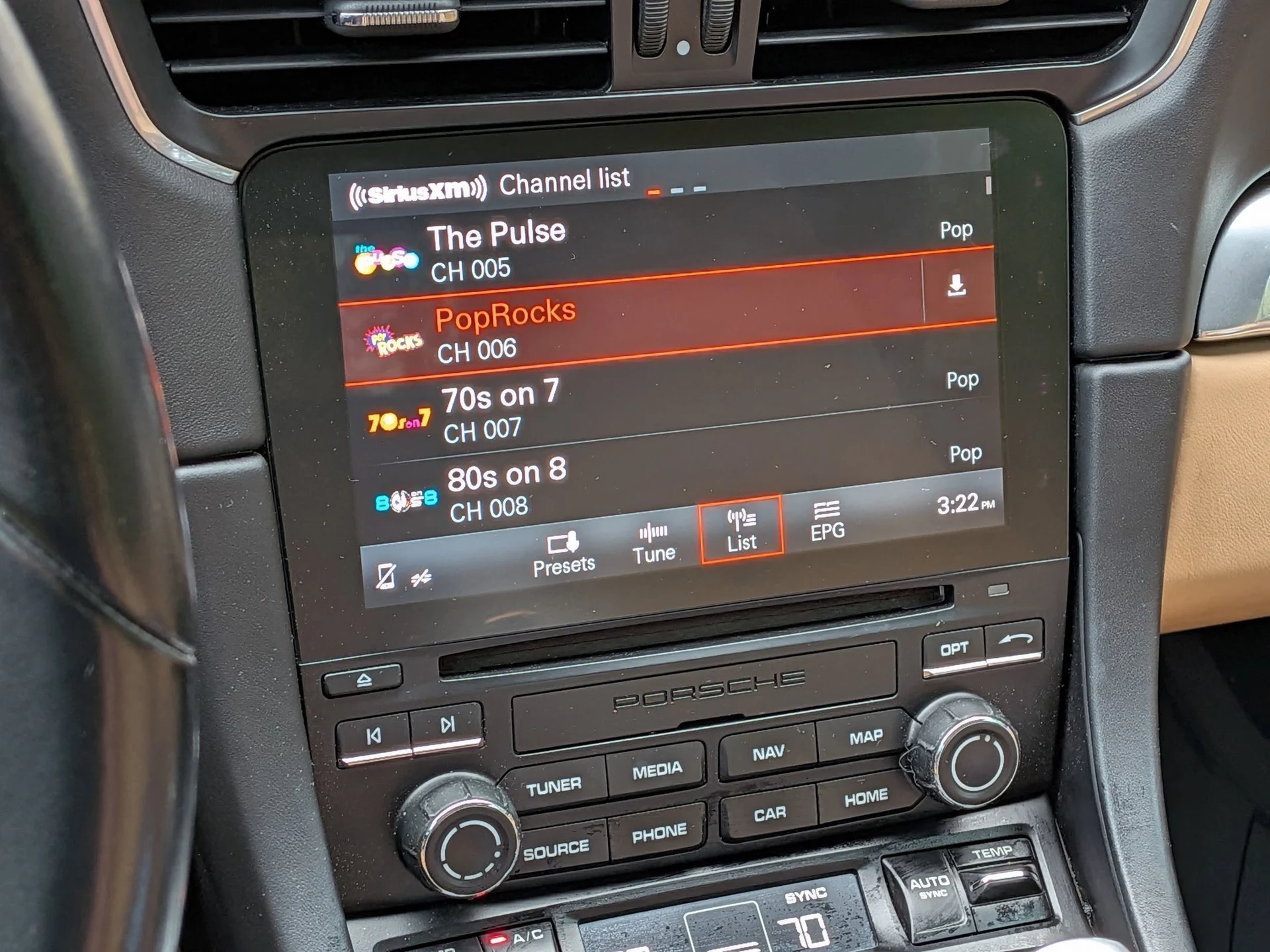 mph012_3664293638_d7ecf84c4d844cf335ca13f21872a4ebx_523b4d404f