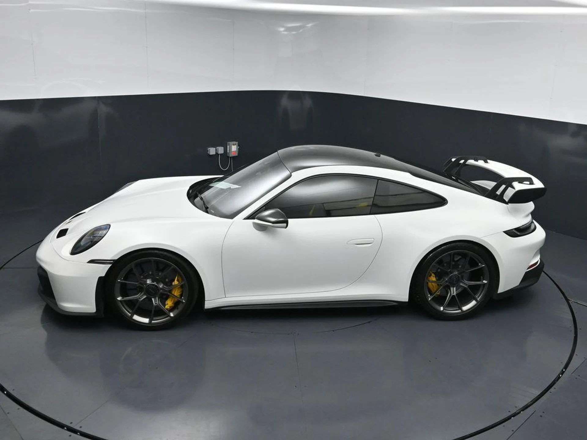 mph012_3668330213_N_o_JLR_7_BW_73_Hwxpq_YYL_4bsv_F_Z4_7525db3e08