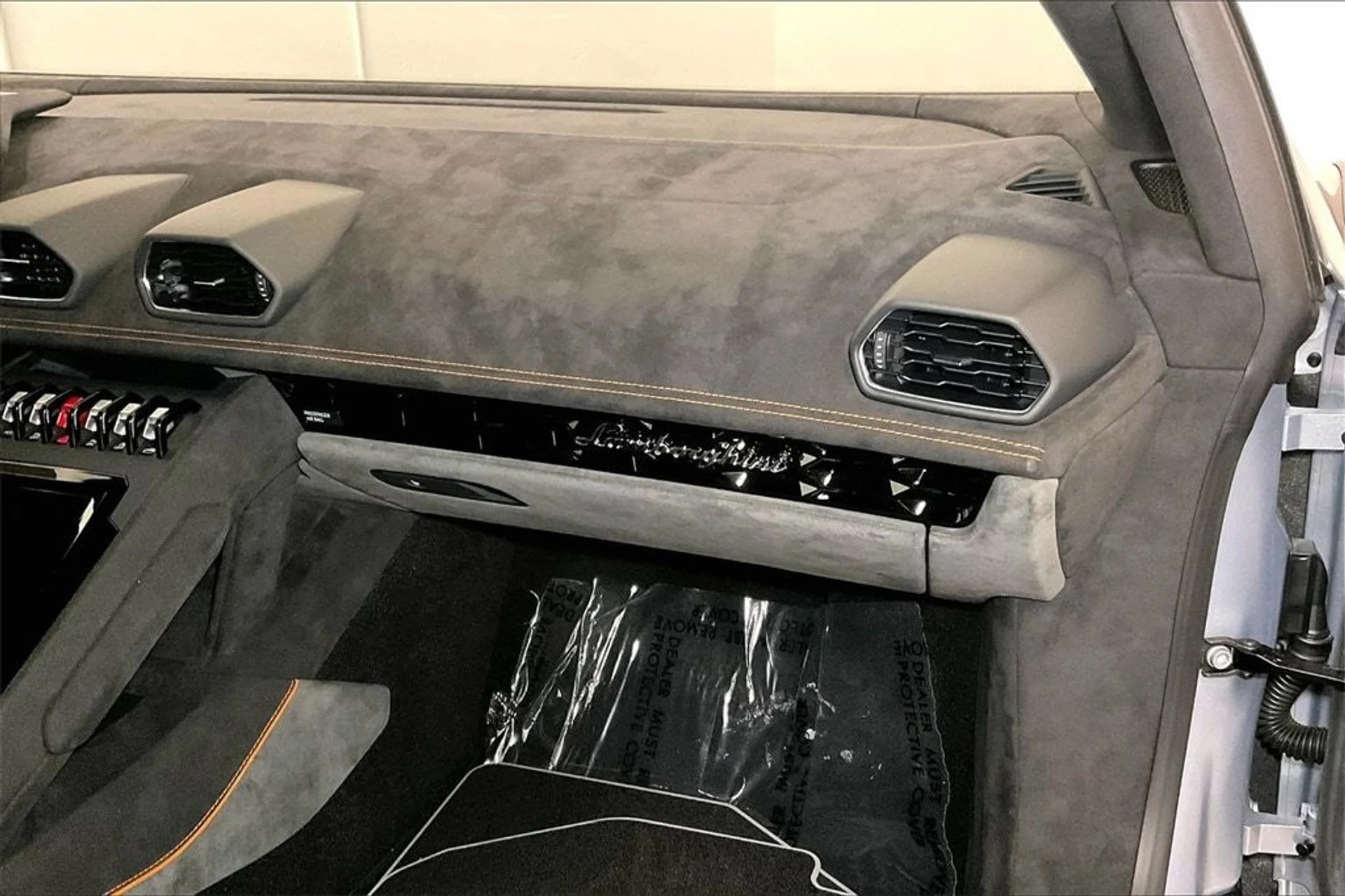 mph012_3671342411_8a64d309cc9d7e66b4bb01a49315d154x_ce5daa1435