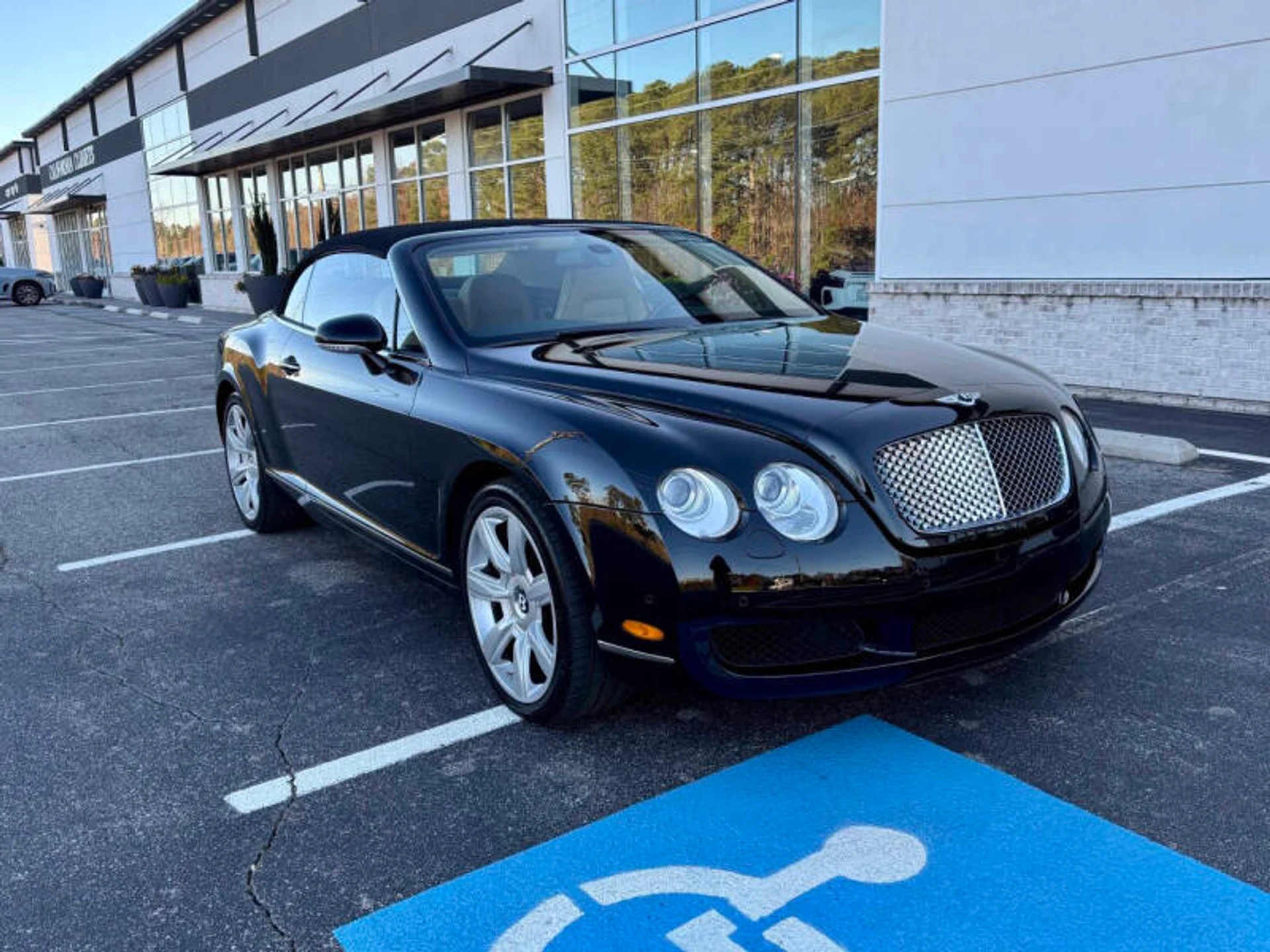 mph012_3671557693_2007_bentley_continental_gt_awd_2dr_convertible_4fbd1b24f5