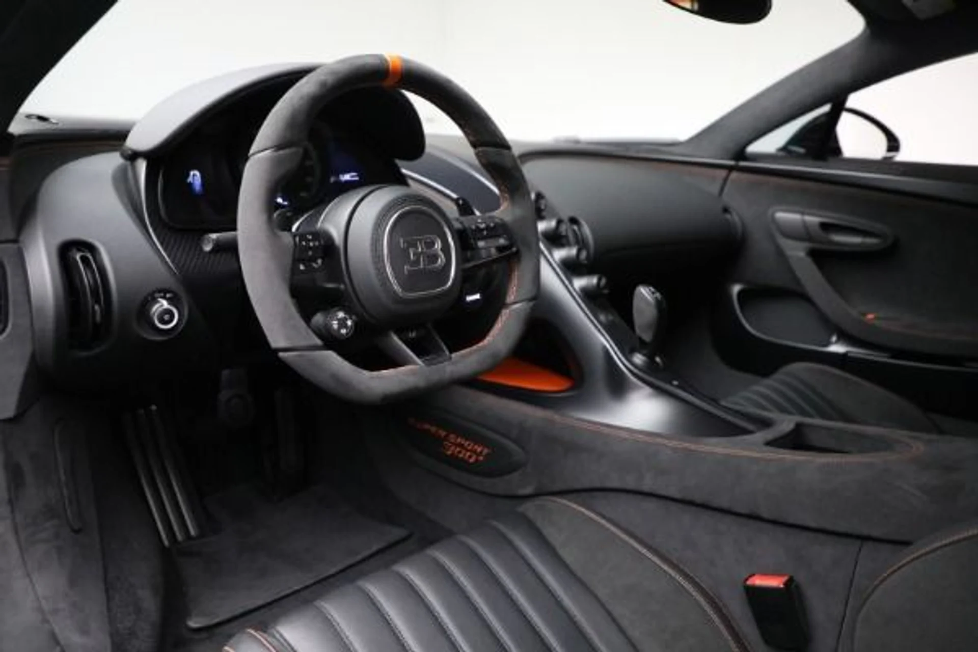 mph012_367576853_Used_2022_Bugatti_Chiron_Super_Sport_7b374570c5