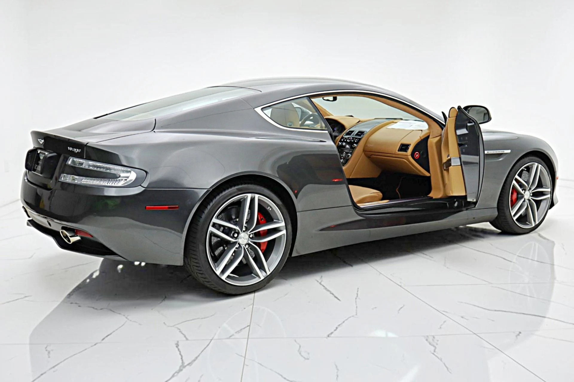 mph012_3676568878_Used_2012_Aston_Martin_Virage_Coupe_3035f54404