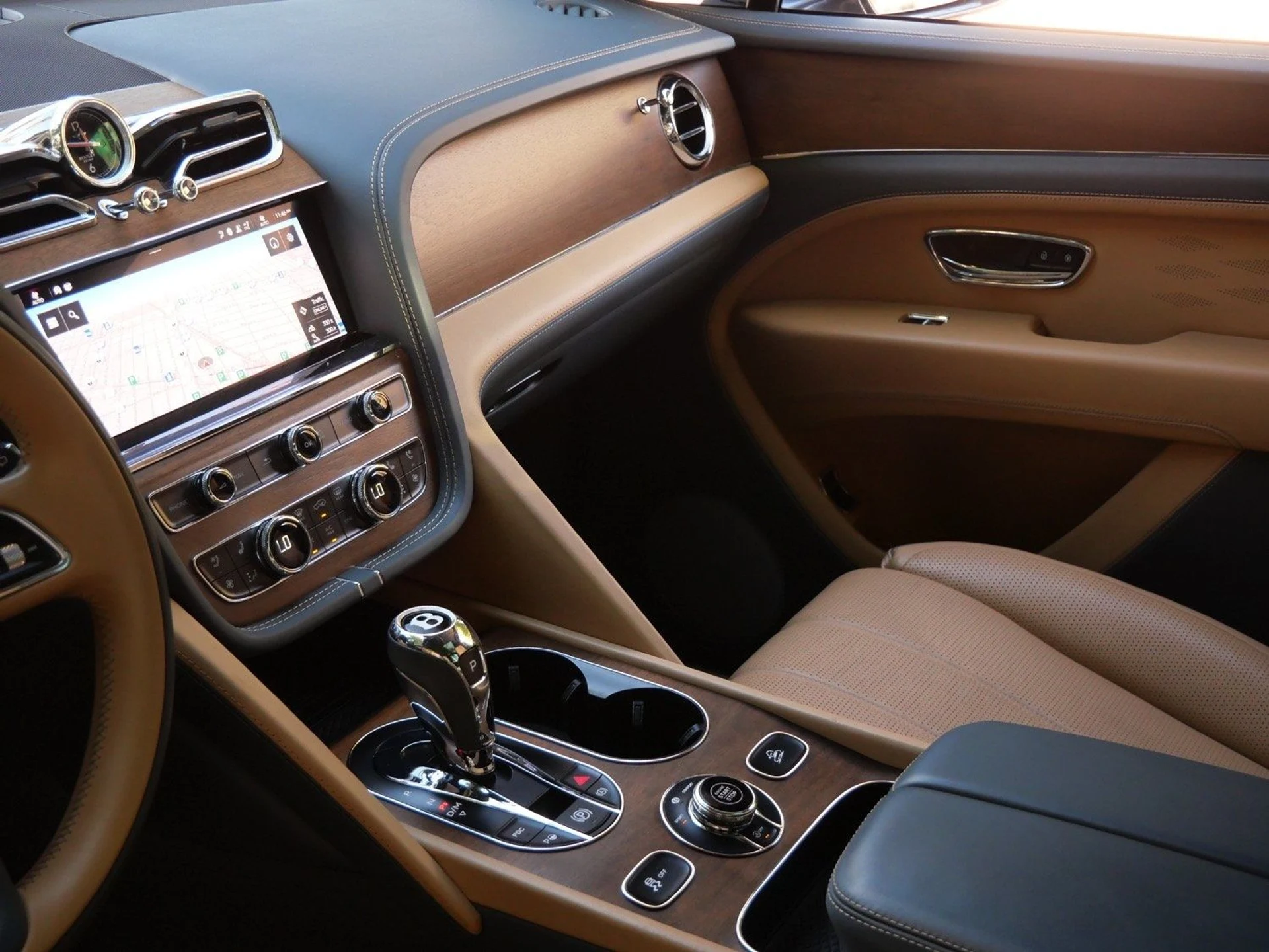 mph012_3681605032_54011fcb3747d6ec041217d11166996ex_982988471f