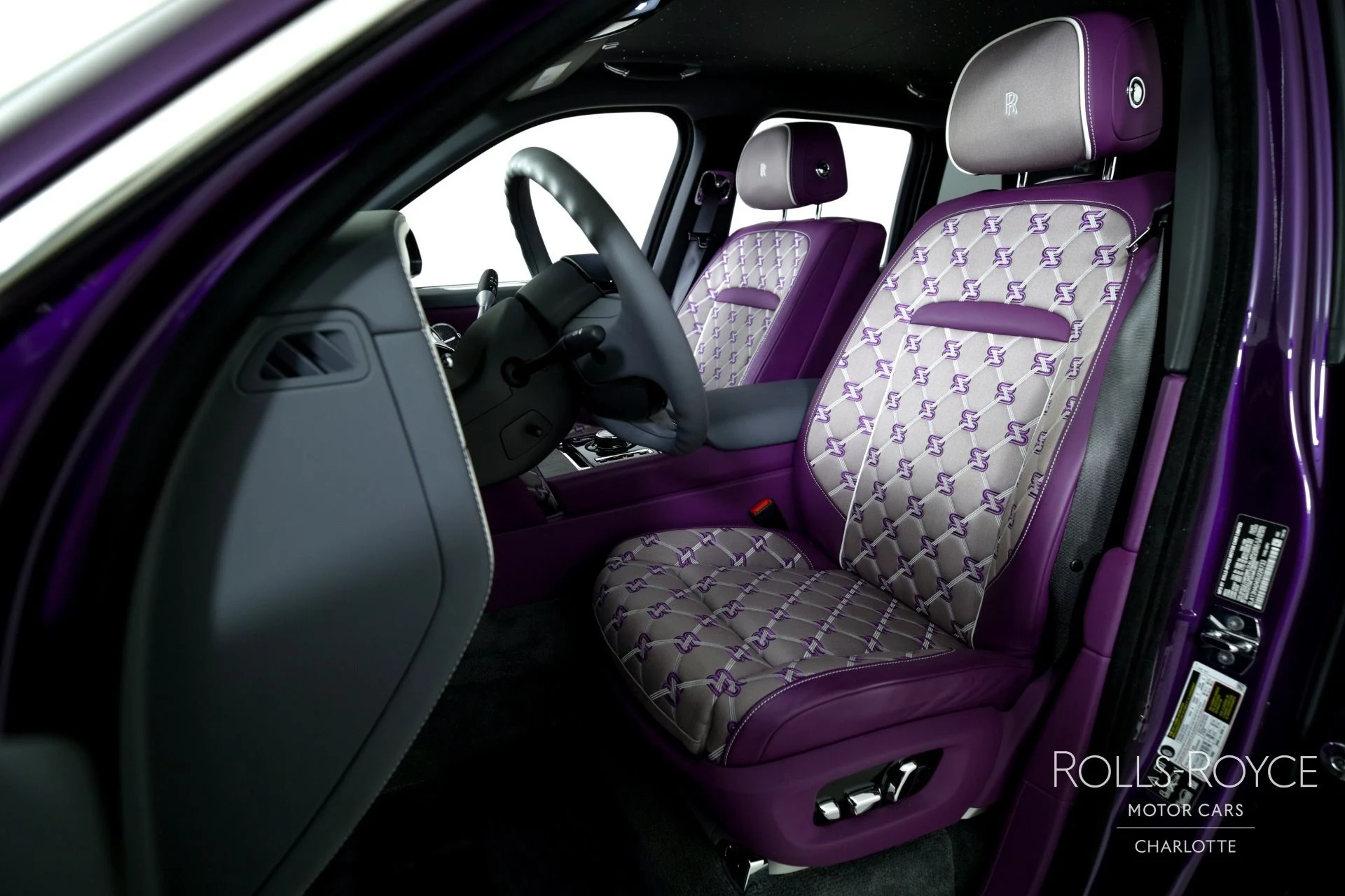 mph012_3682155405_Used_2025_Rolls_Royce_Cullinan_1748382671_736812c5a8