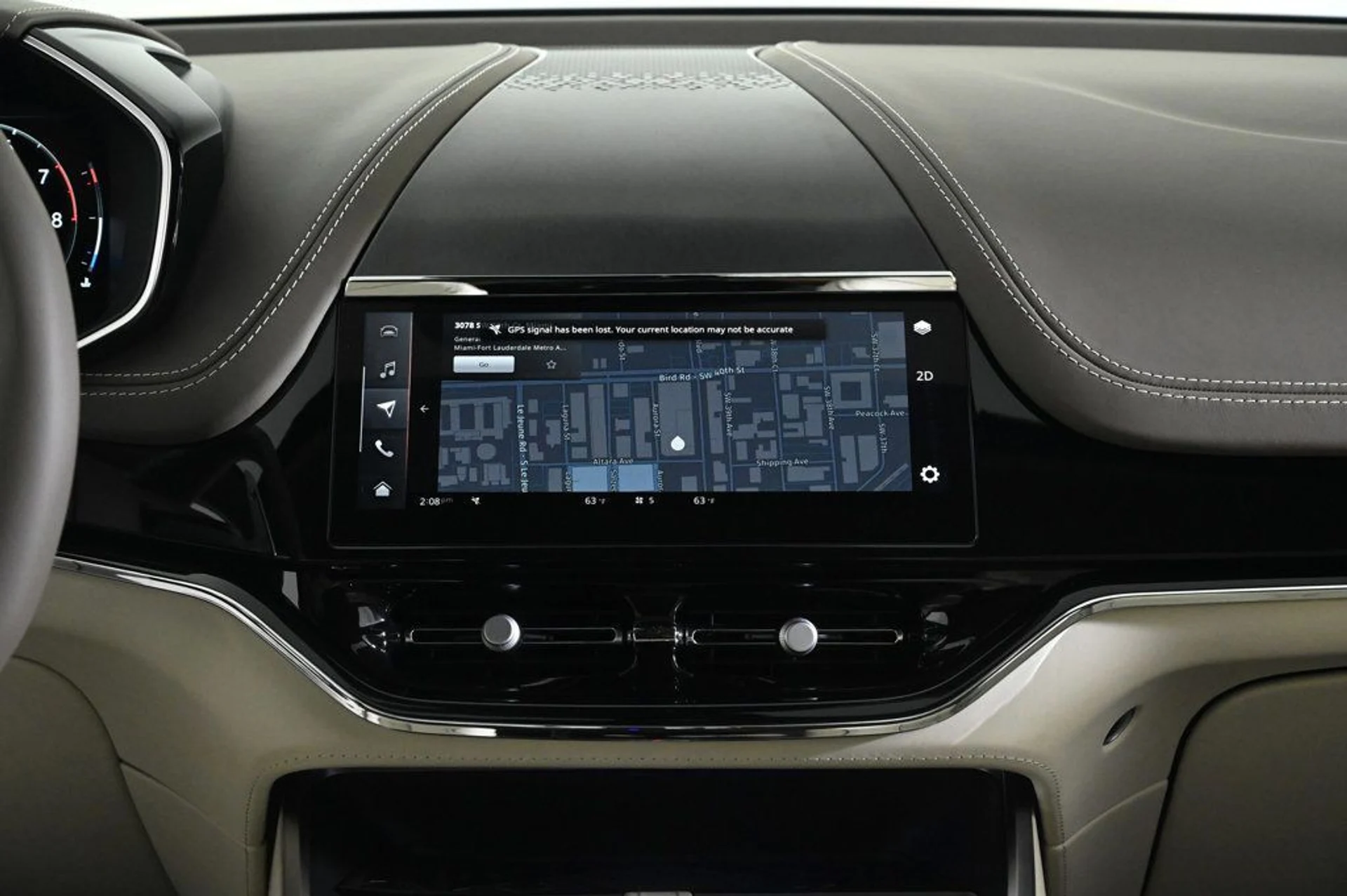 mph012_3684389192_new_2026_aston_martin_dbx_707awd_11350_22961109_12_1024_39a51b6501