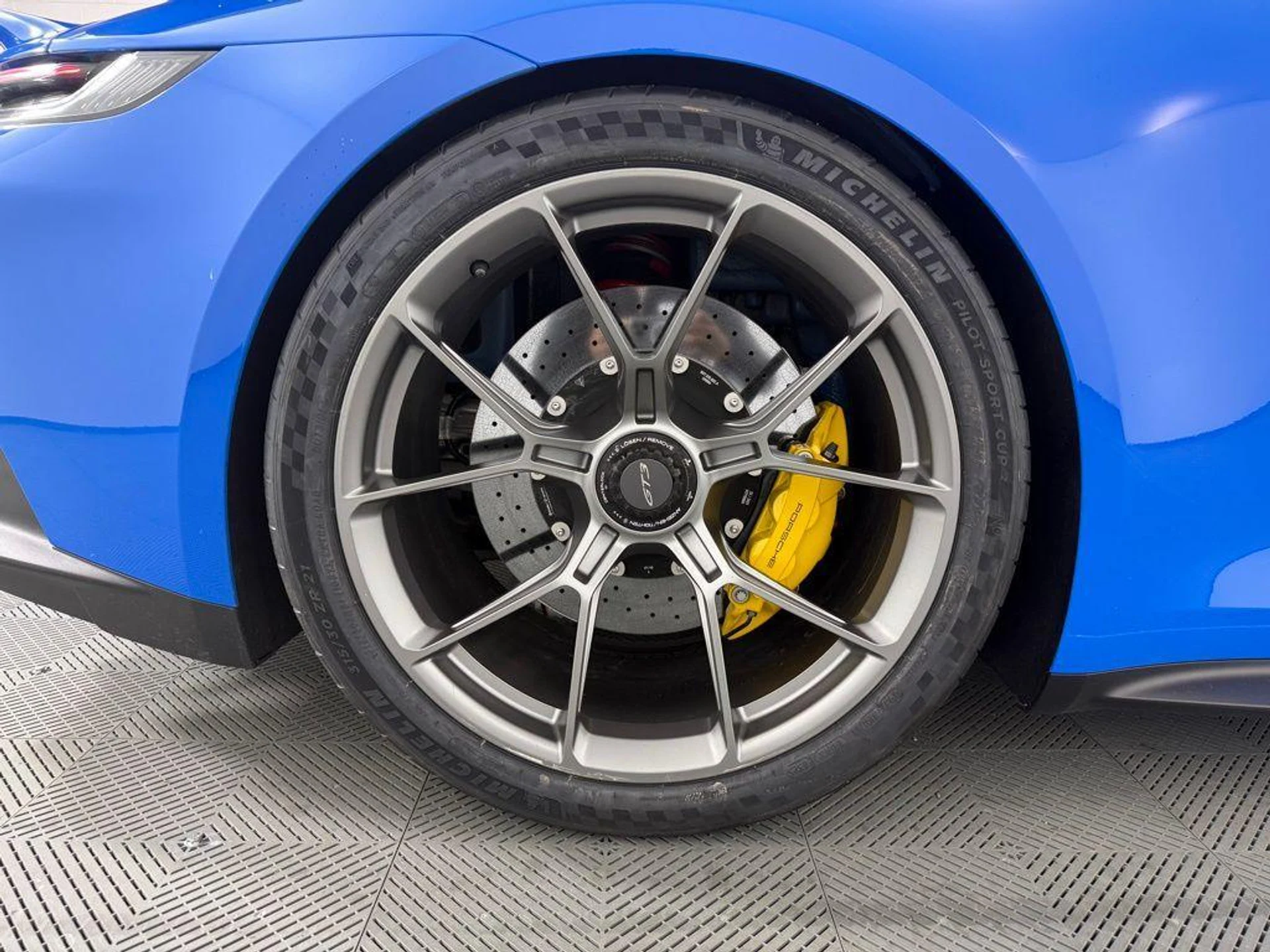 mph012_3686548775_MG_Vu_GG_2_U_Gbeqei3_Lu_Scqxps1_H4_c73c28d970