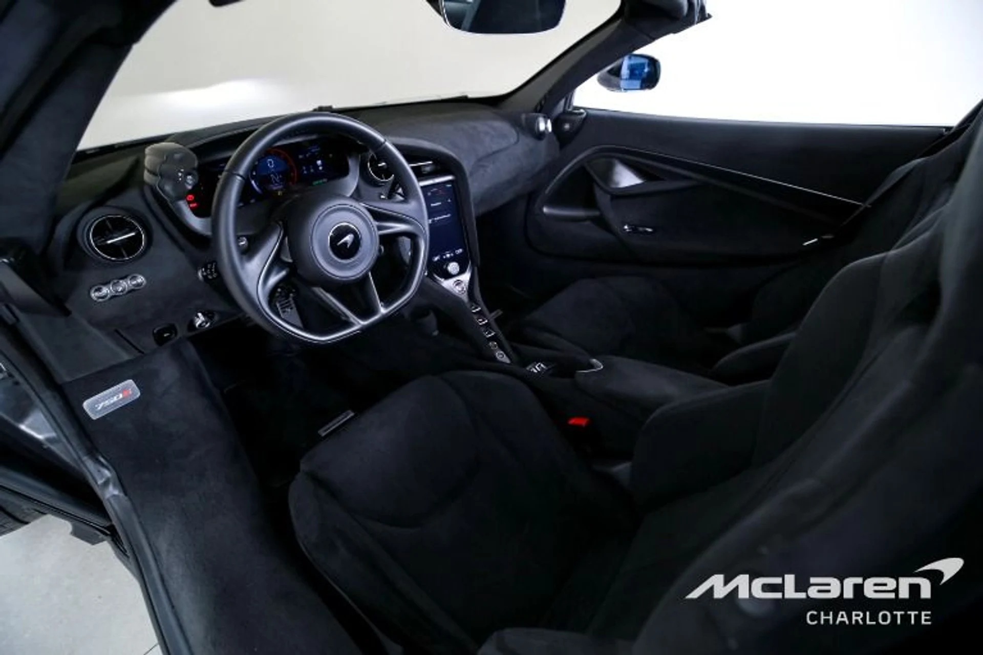 mph012_3687844549_Used_2024_Mc_Laren_750_S_Spider_a9ff112881