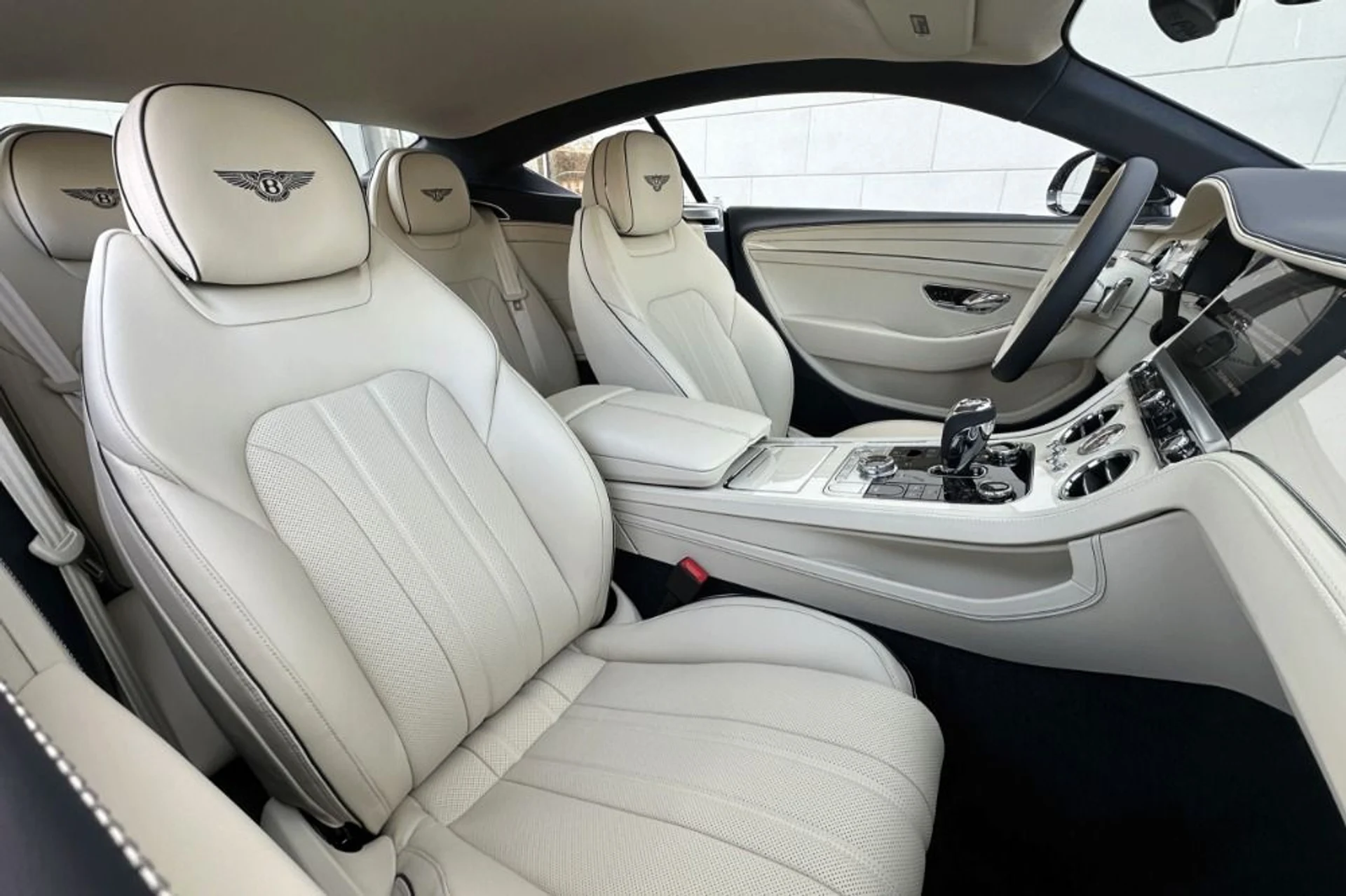 mph012_3690631757_New_2026_Bentley_Continental_GT_GT_1765795974_003d48ebe2