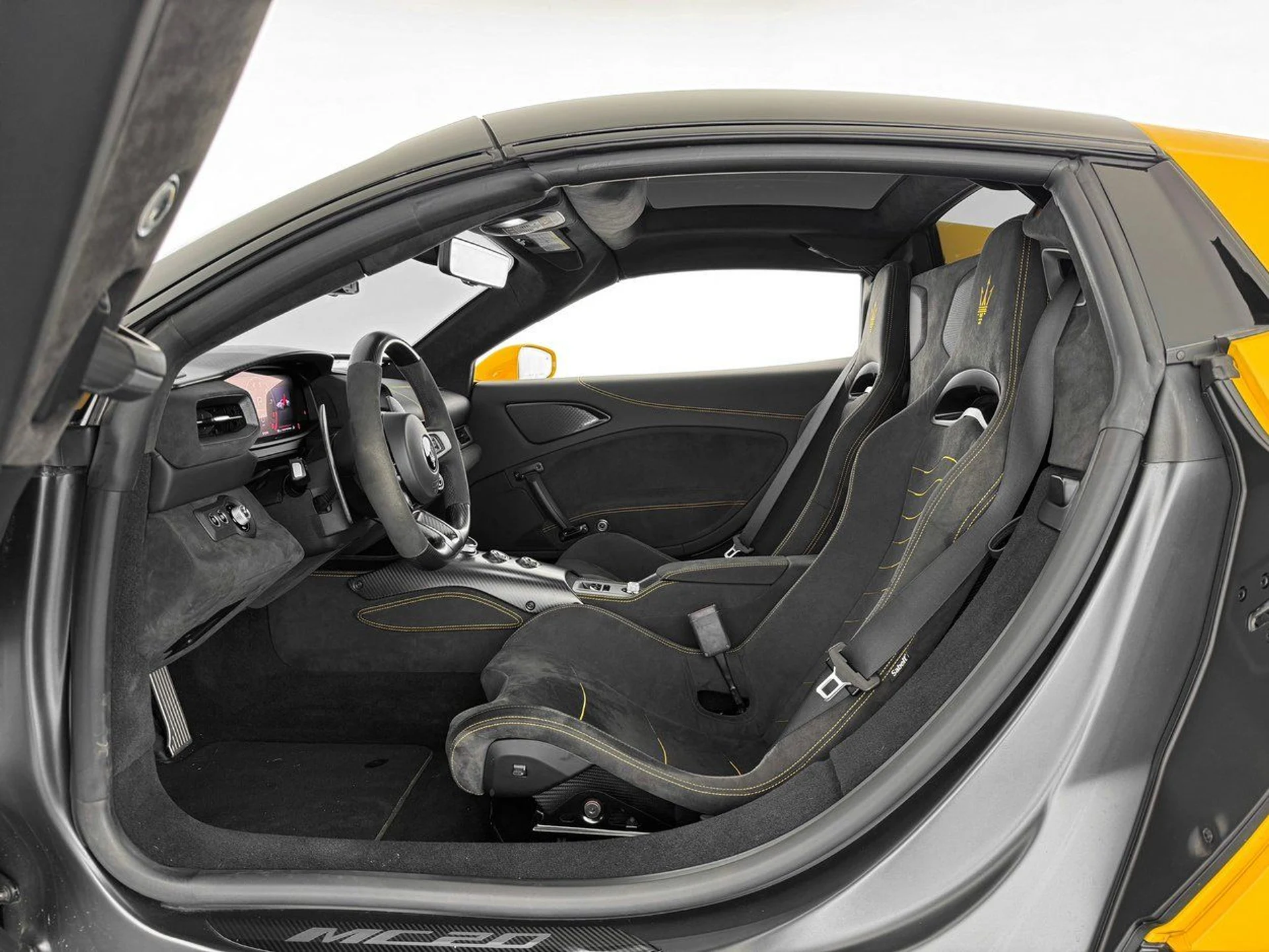 mph012_36953574_4cd2de9ccc96334a5968a1281f458a15x_992cd2abcc