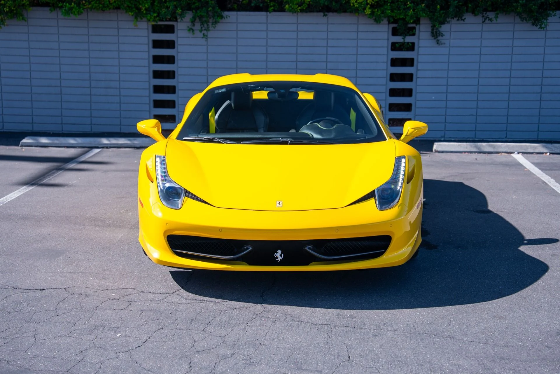 mph012_3704142708_Used_2012_Ferrari_458_Spider_1762304624_c392330f1a