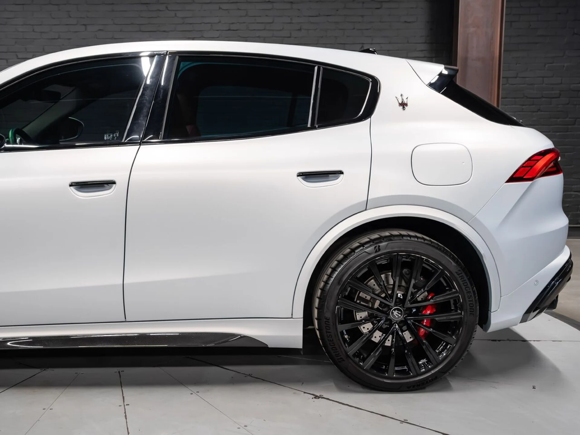 mph012_3713721392_maserati_grecale_2024_56913162ff
