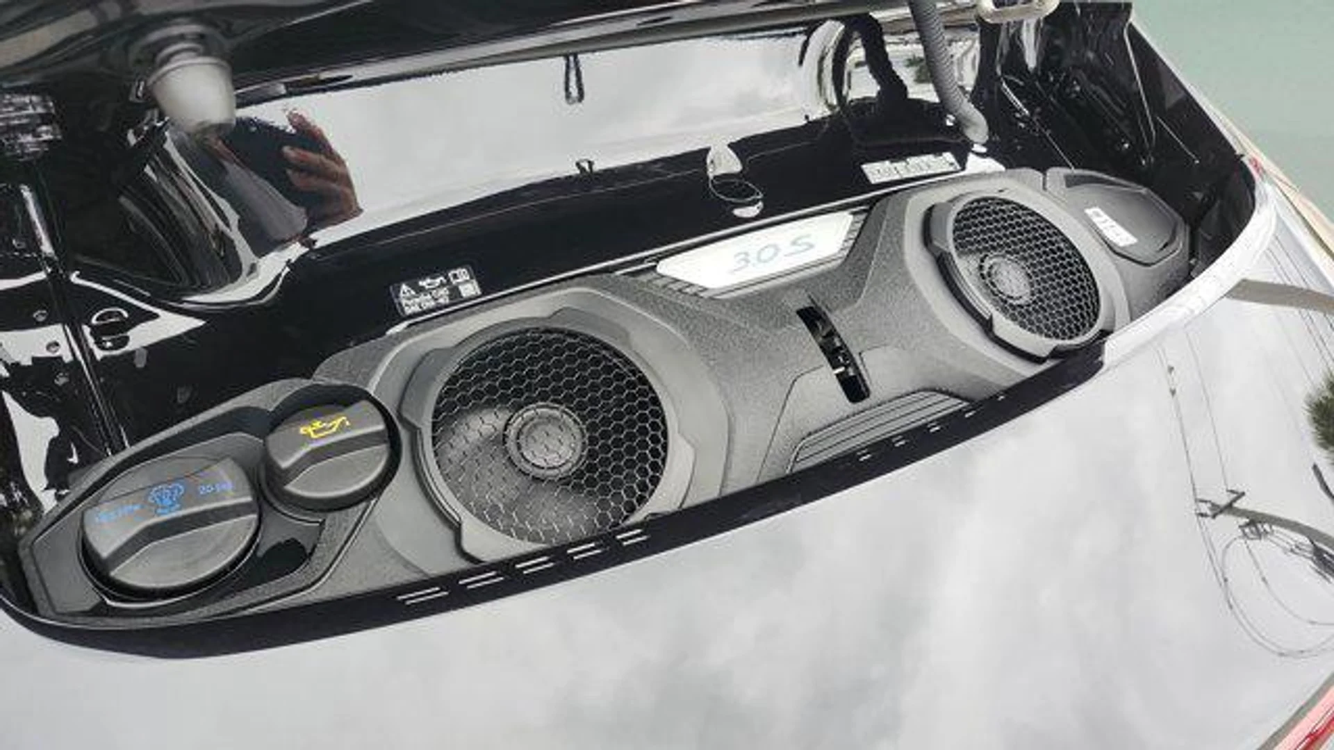 mph012_3715776214_M6_ML_Nkhz8_Hz_DUM_Ab_Gvh3my48b_DY_9b89426a30