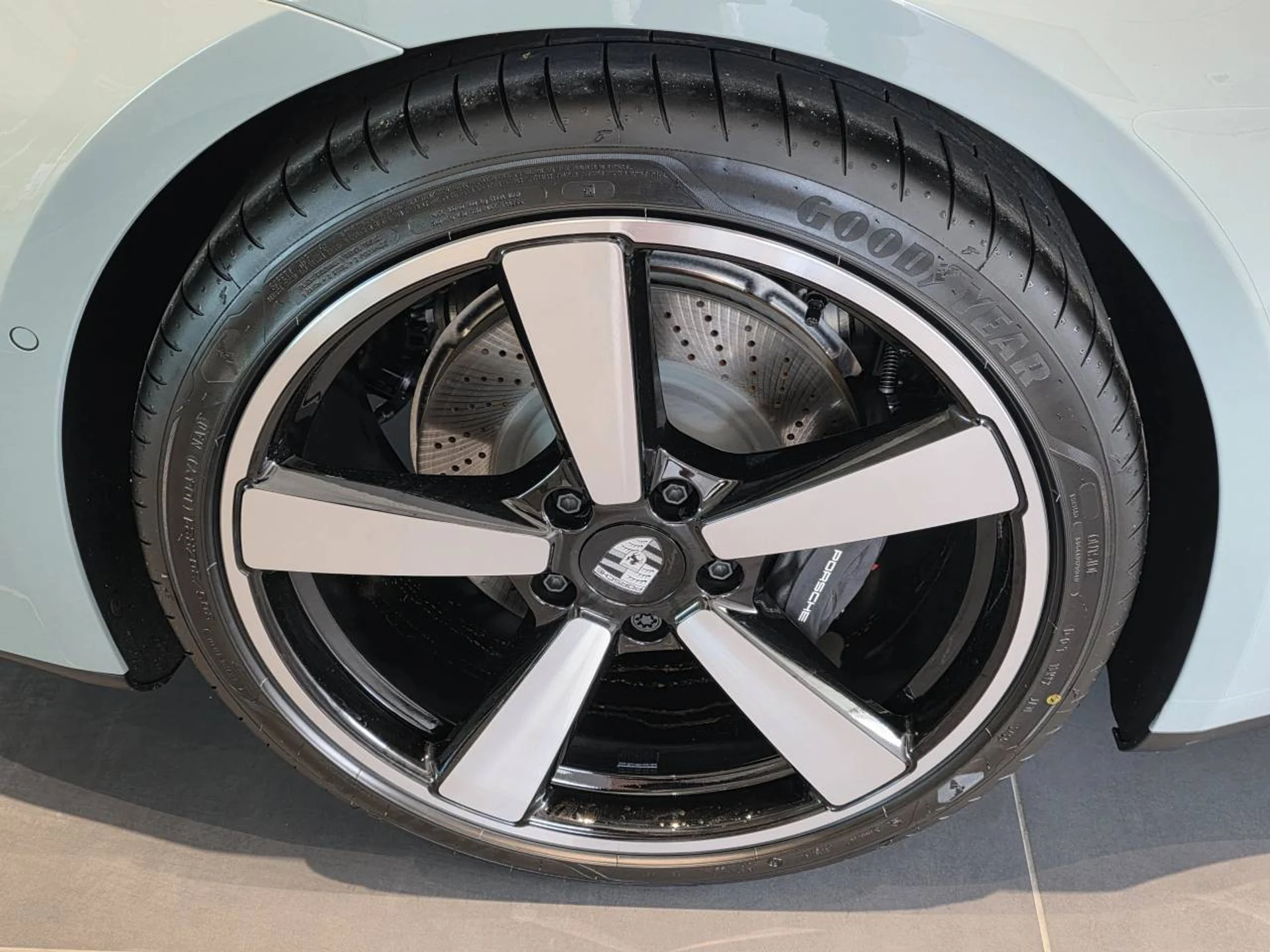 mph012_3716277046_1280_9d40ae7cc6