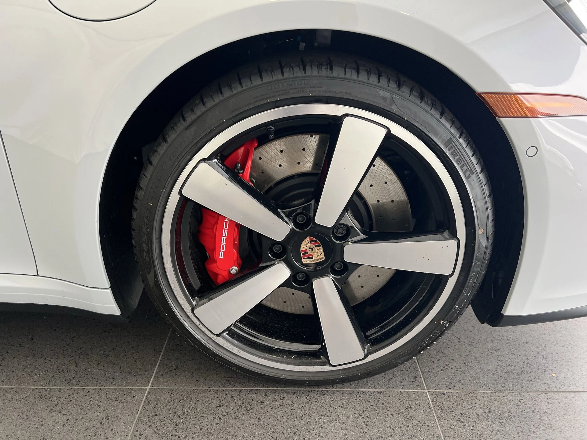 mph012_3716579921_db2629f22e84730803c4d7e555492a3fx_c04a366af6