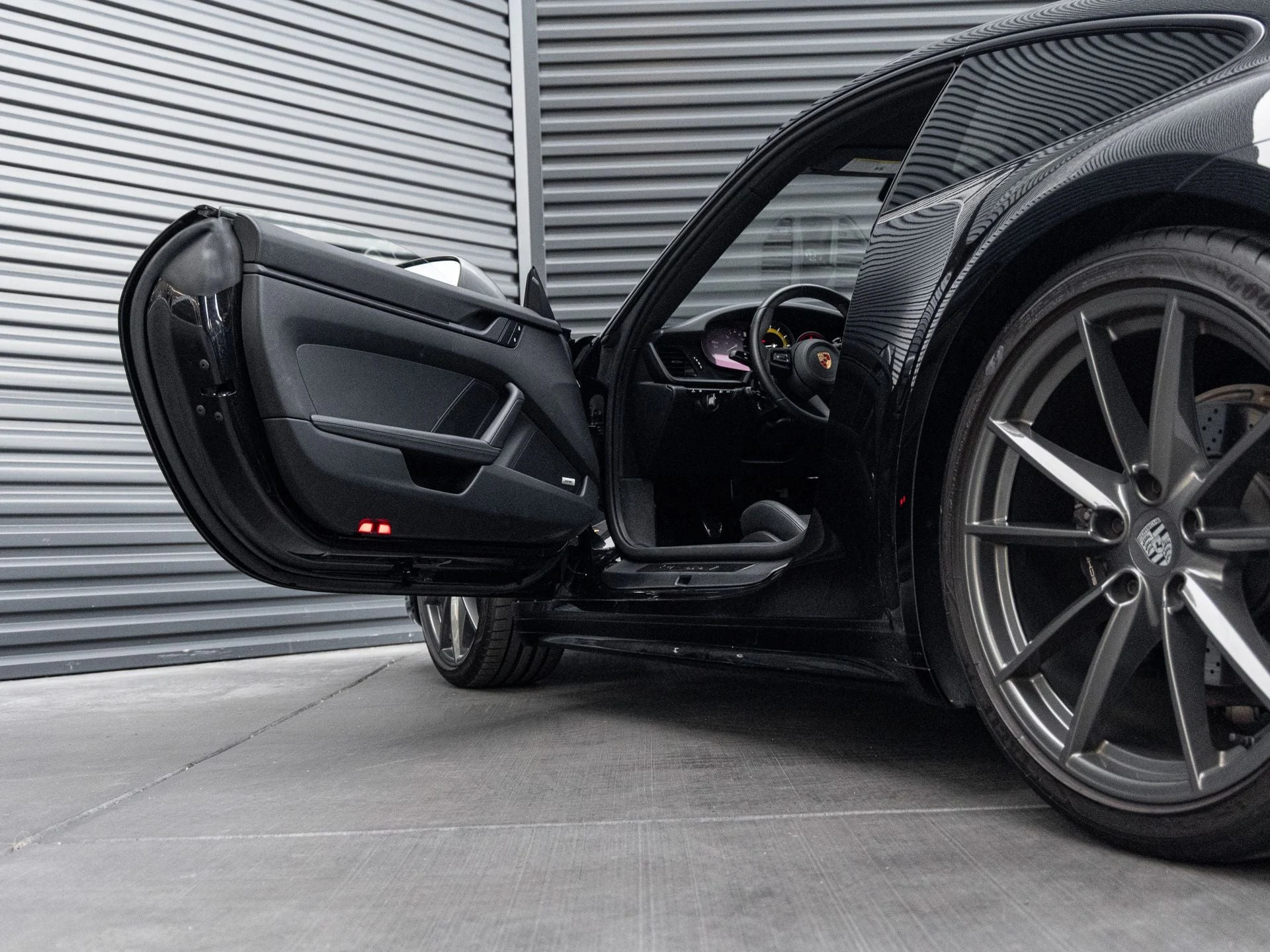 mph012_371907399_13_2ec4134066