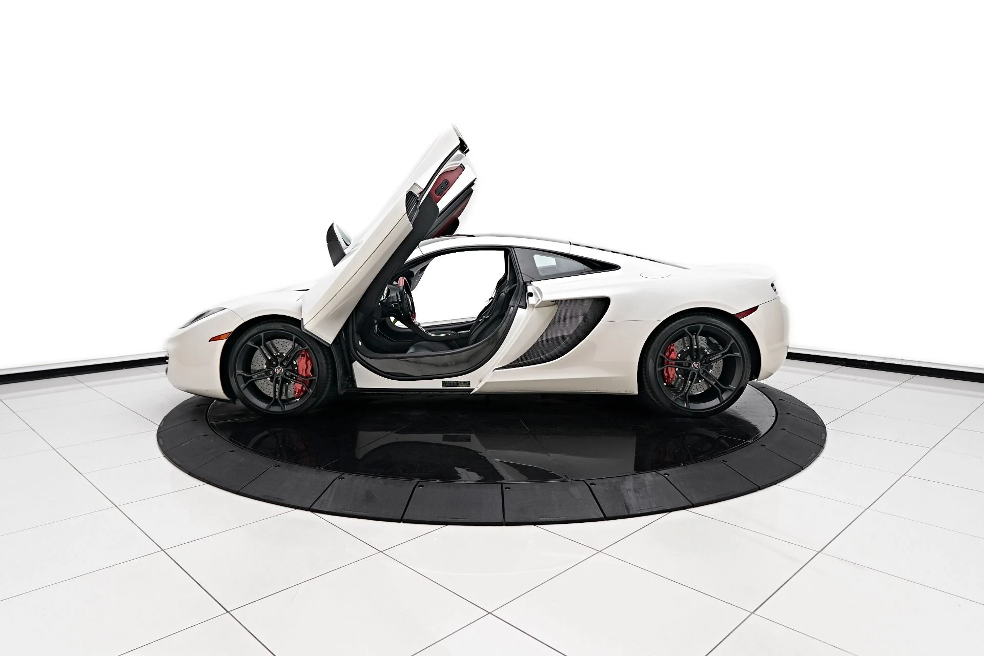 mph012_3722508445_Used_2012_Mc_Laren_MP_4_12_C_Base_1709431275_a623d57aae