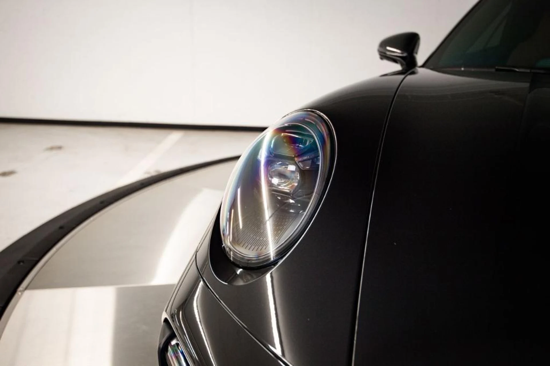 mph012_3730937212_EY_Gl_H2_VL_On_Gld_Srn_E_Qer_Ds_Lrr_Pc_046367237c