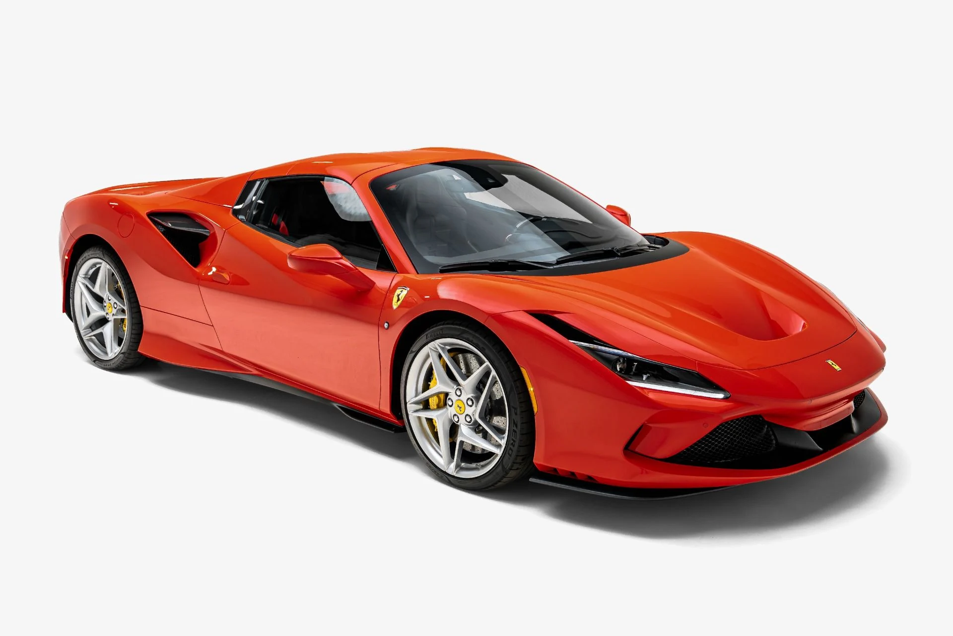 mph012_3736893937_Used_2022_Ferrari_F8_Spider_1785267044_7c58a40c7d