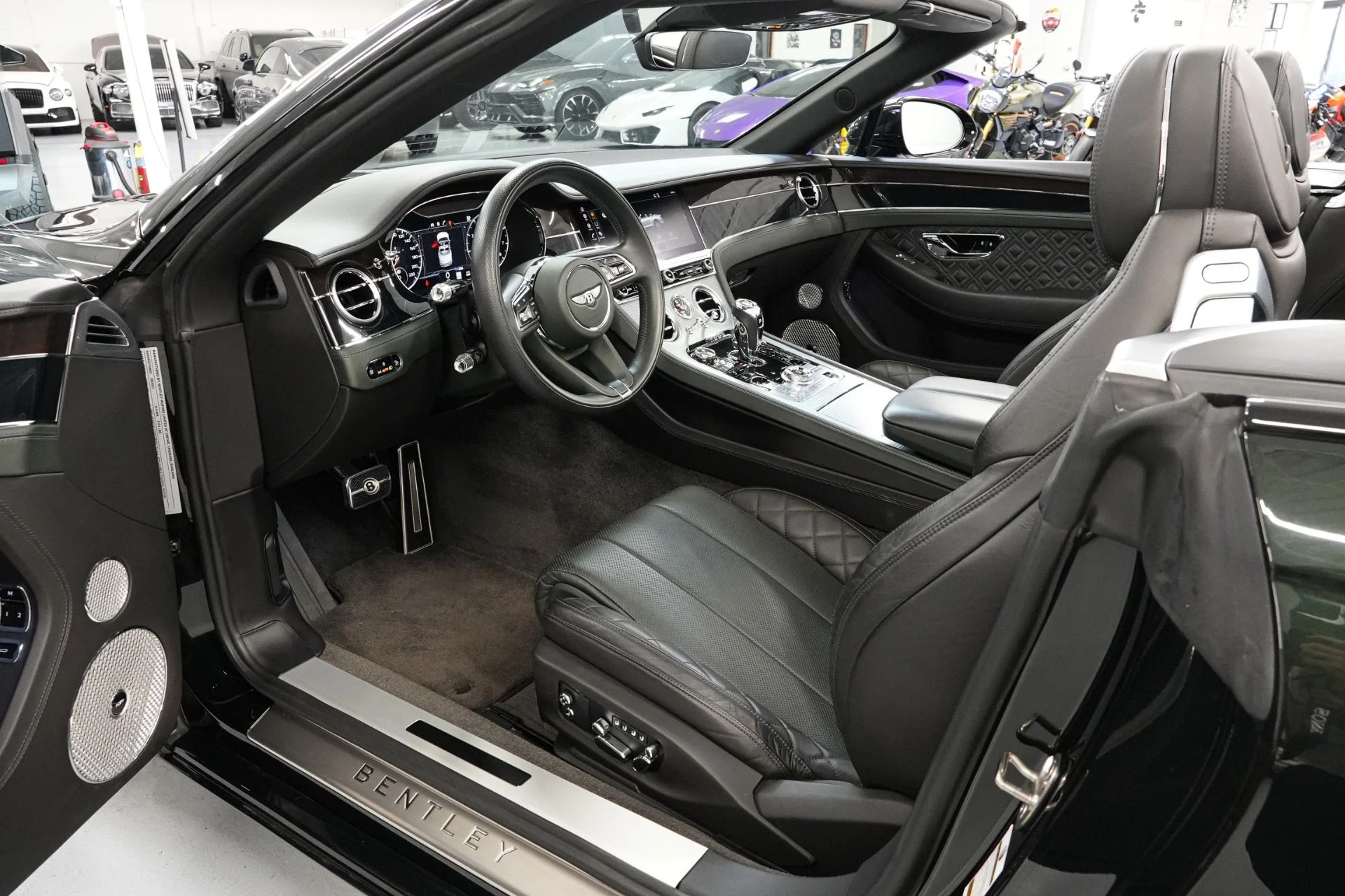 mph012_3739407083_Used_2022_Bentley_Continental_GTC_V8_1778178351_bd96be3ca3