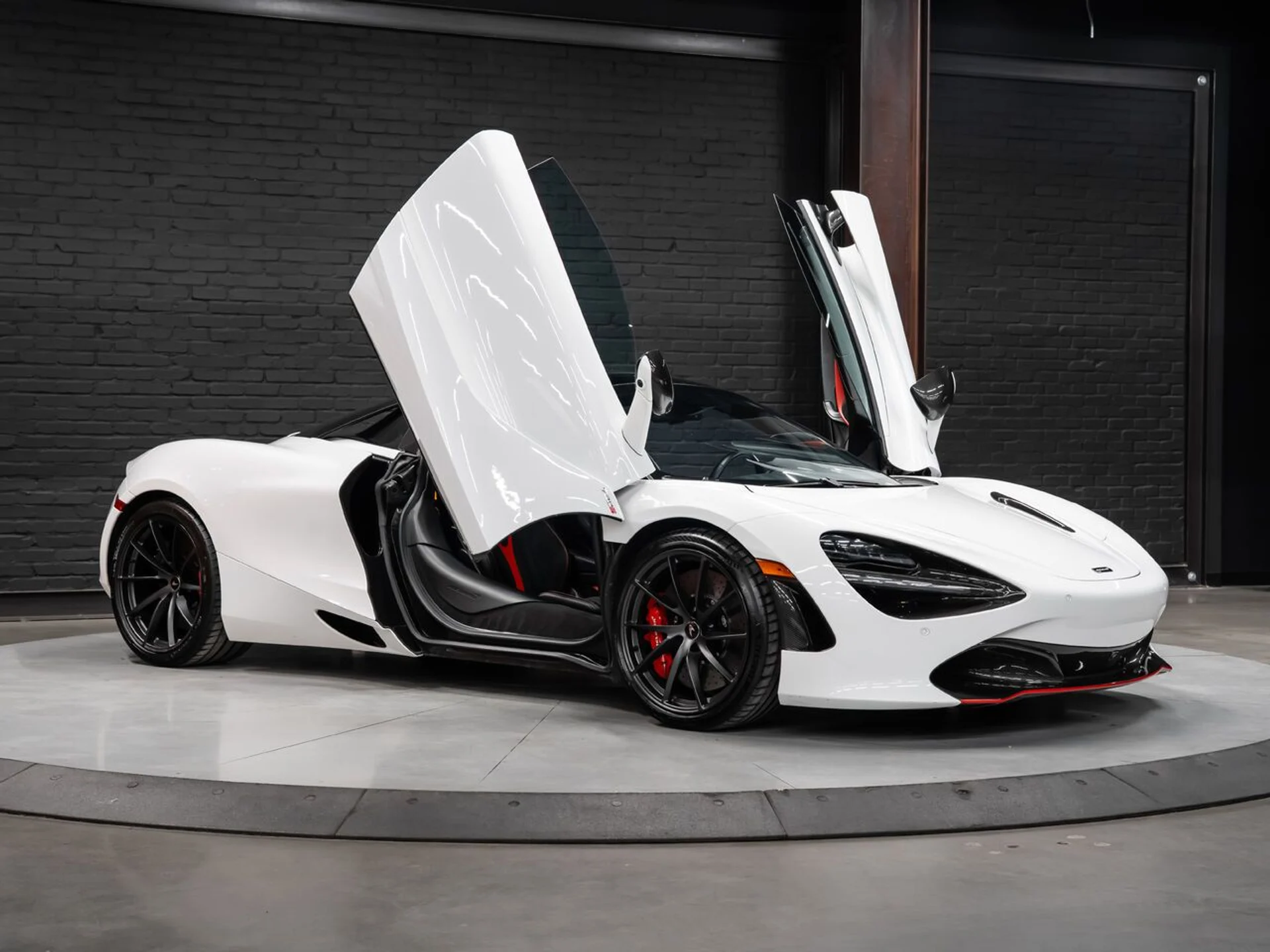 mph012_3740587798_mclaren_720s_2019_eb1e1b48b3