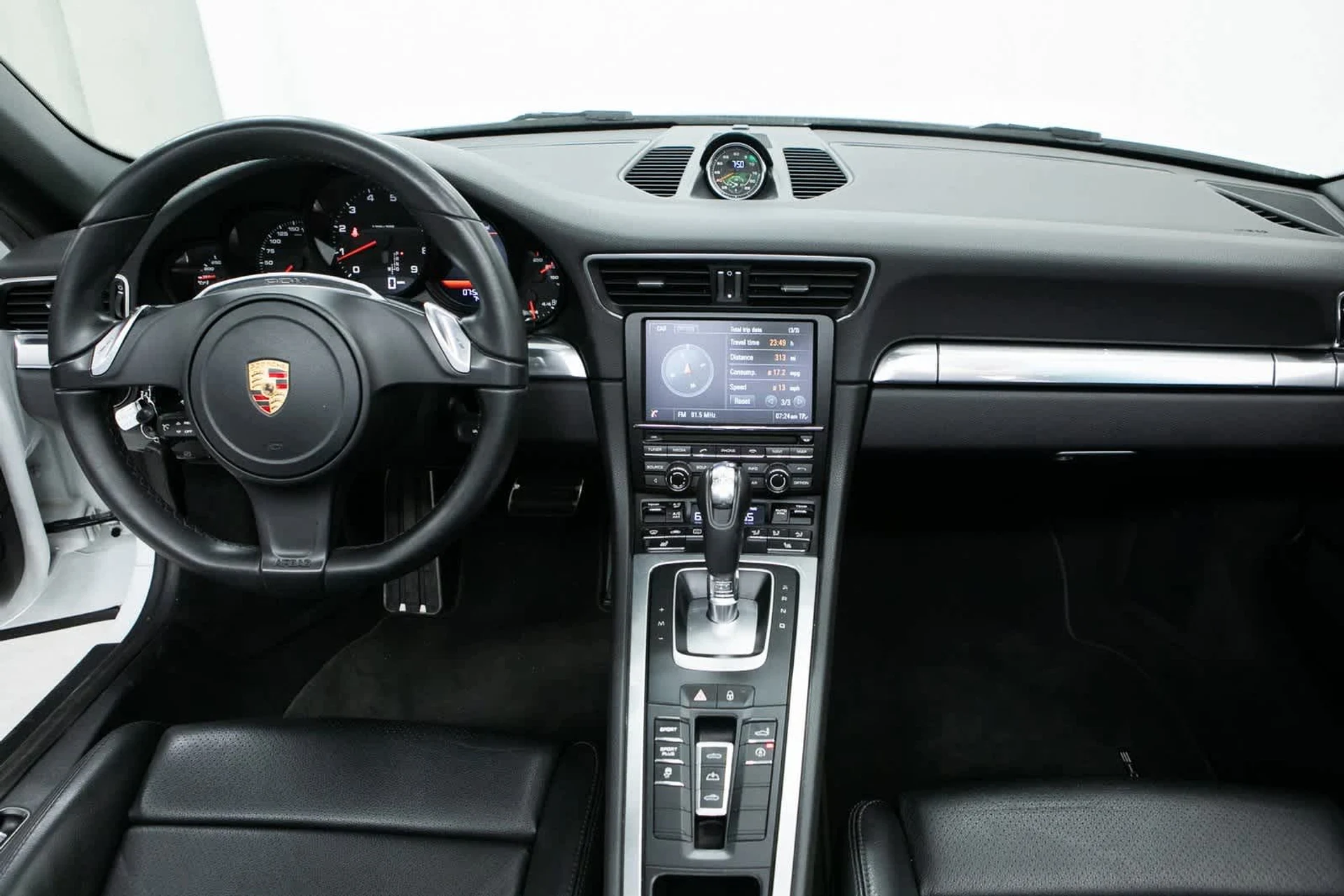 mph012_374280734_dd1b532af5648aaf83cdd325da9af35cx_9723aa0223