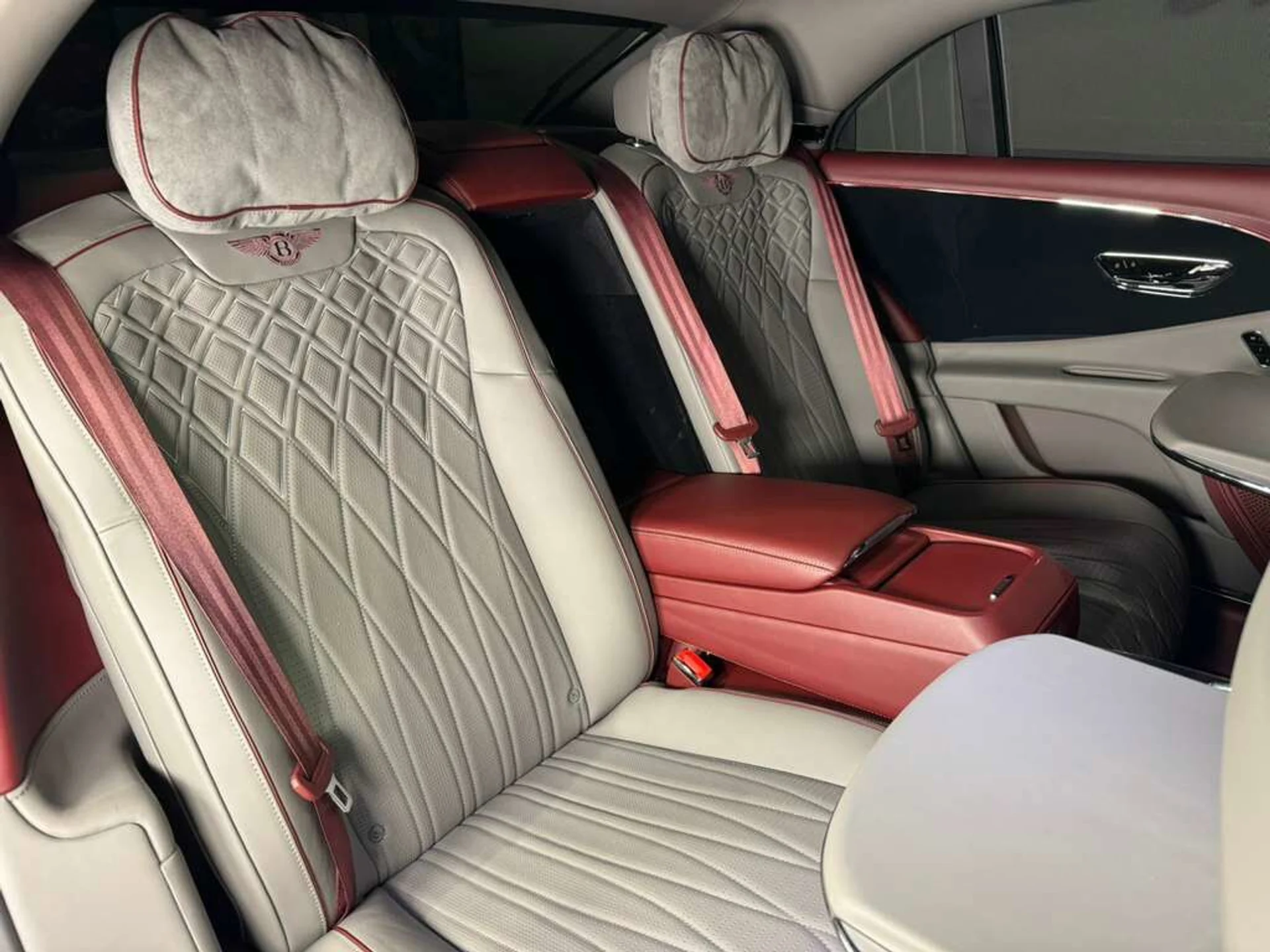 mph012_3744612166_8656db45fec9ea1c48cc7ea54a97e84d_302f264bcc