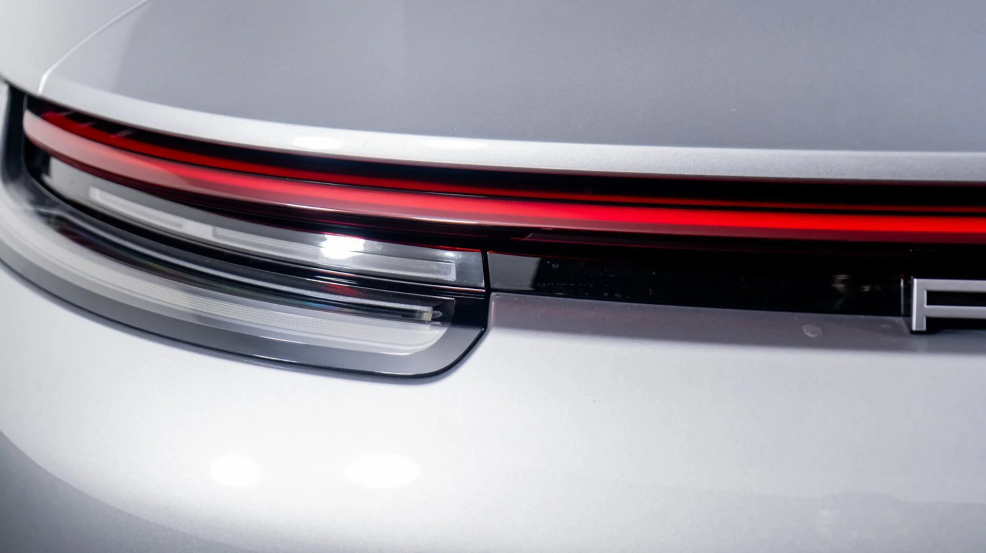 mph012_3745888545_content_homenetiol_com_2001243_2130496_0x0_2ed738026bf44762ae05f2afdad3676e_2f6d870c1b