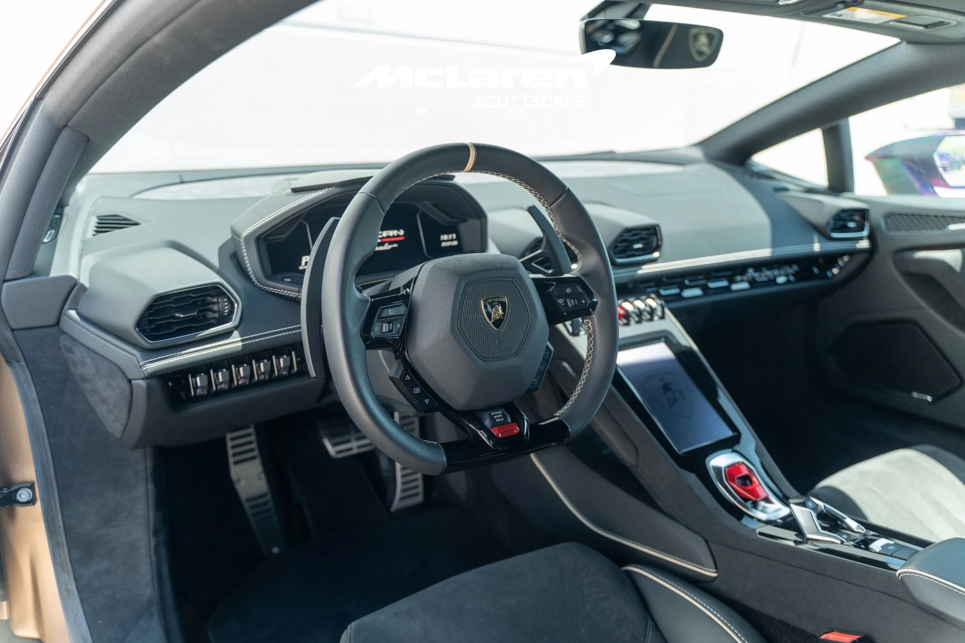 mph012_3749340972_Used_2024_LAMBORGHINI_HURACAN_STERRATO_Sterrato_1785521591_96f047c92a