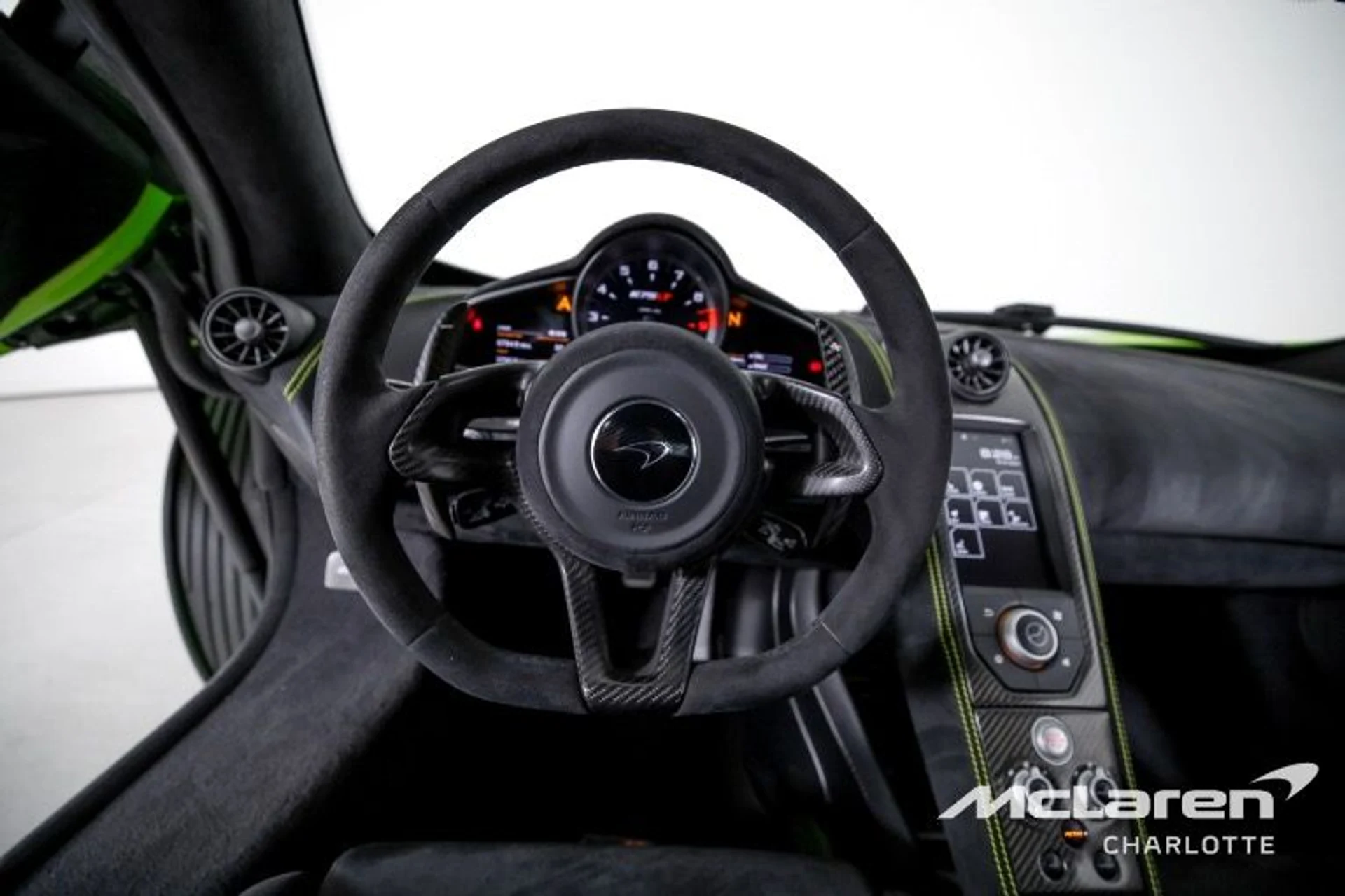 mph012_375716758_Used_2016_Mc_Laren_675_LT_4d4290943c