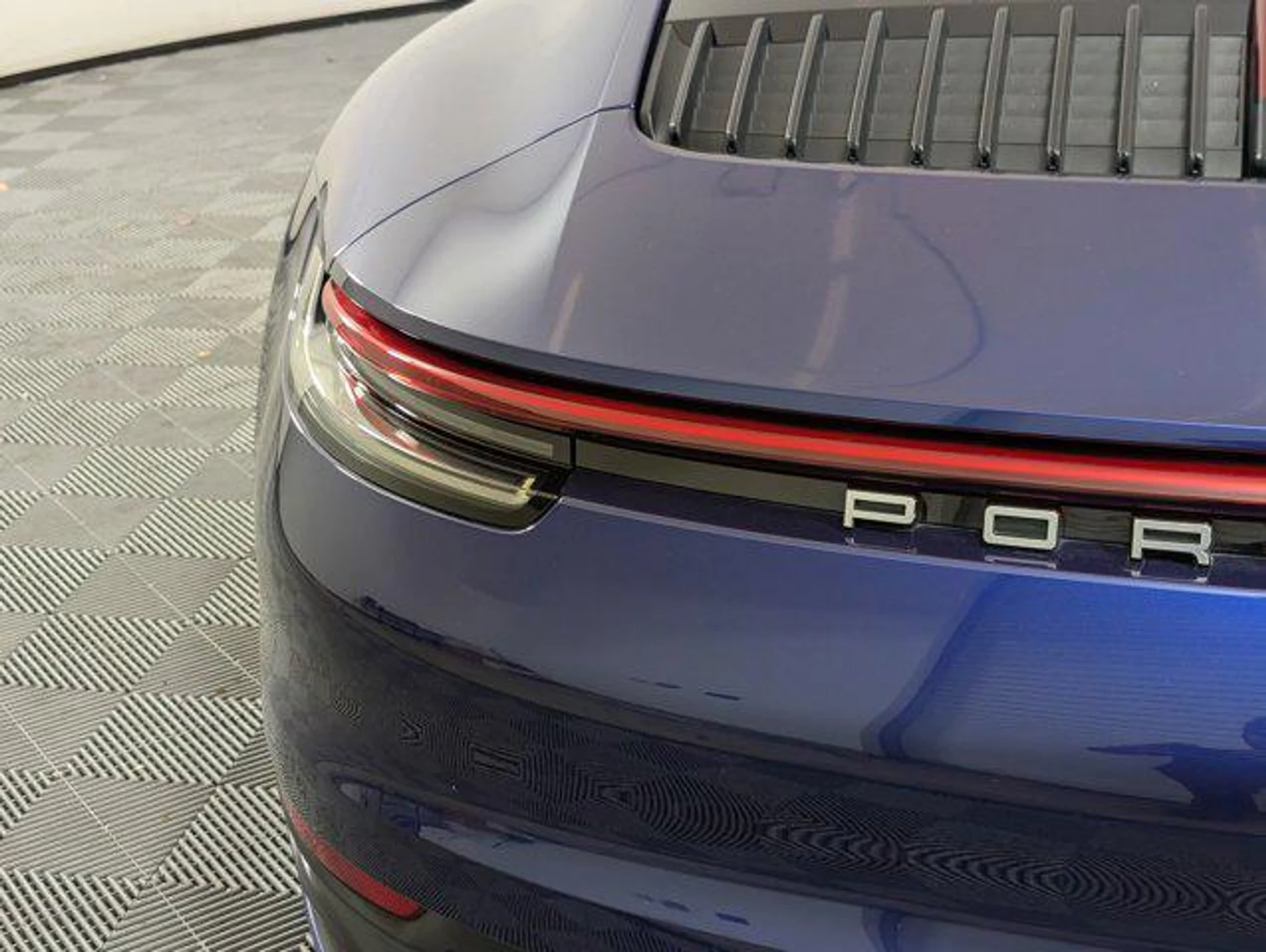 mph012_375788419_Te_Zc4v1ls_Hf_Z3_IKK_1j_1hl6i_G8s_41a44cb85b