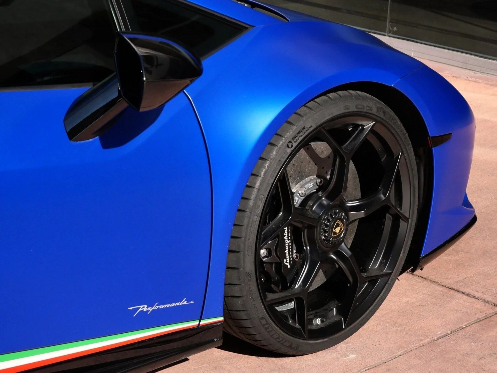 mph012_3759913247_55f330c12c60e1195af24e6275960631x_c644ffd083