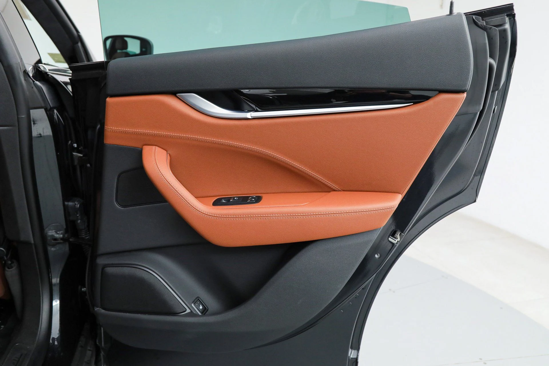 mph012_377026170_d8ef41d8d2ef982fef021dee12b51030_bba2c8113b