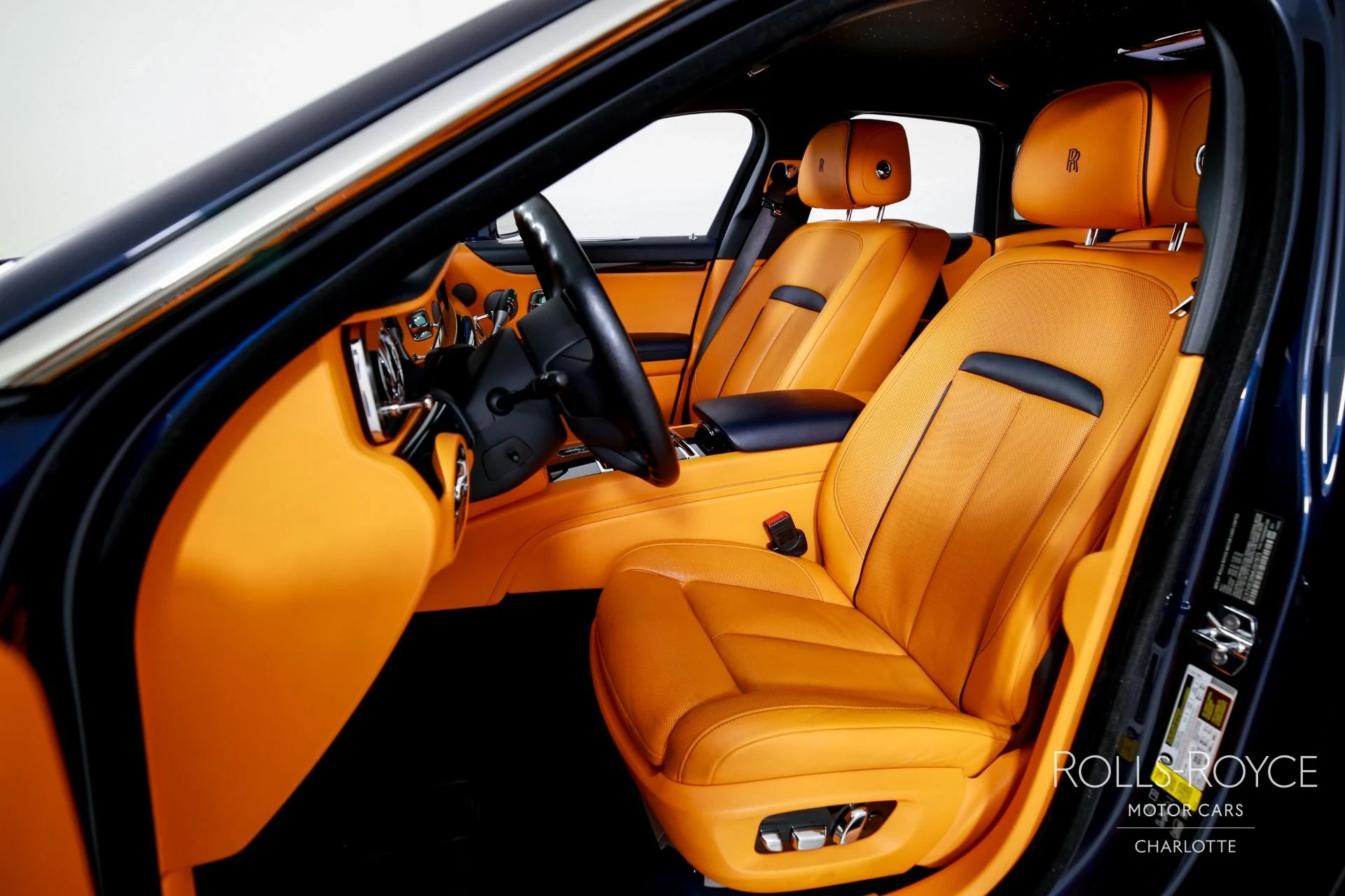 mph012_3770818692_Used_2021_Rolls_Royce_Ghost_1789147421_8123c66427