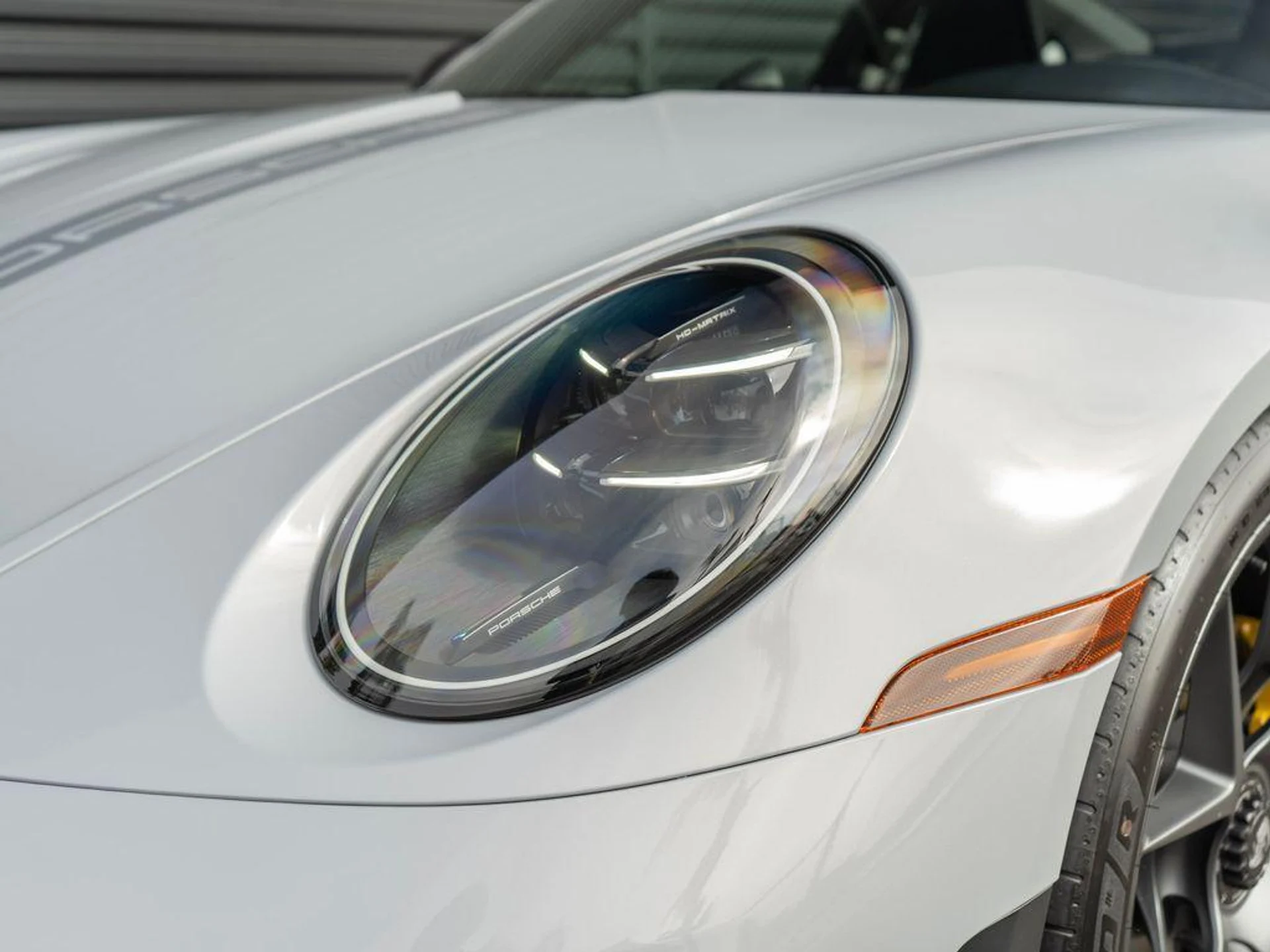 mph012_3770837338_du3_FB_99q2_SBT_BMU_99_Zw_Rwp7db_U_65036f13e8