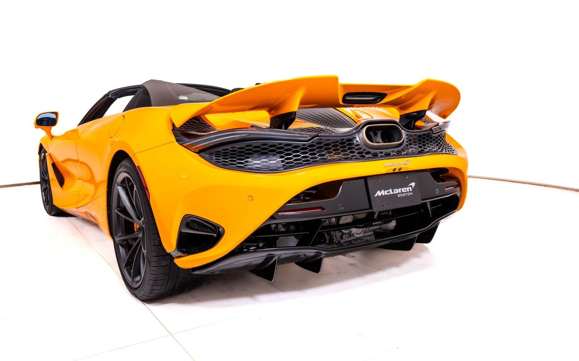 mph012_3782326248_5821575b7e7d908b14eb23264f199607x_f33aed2872