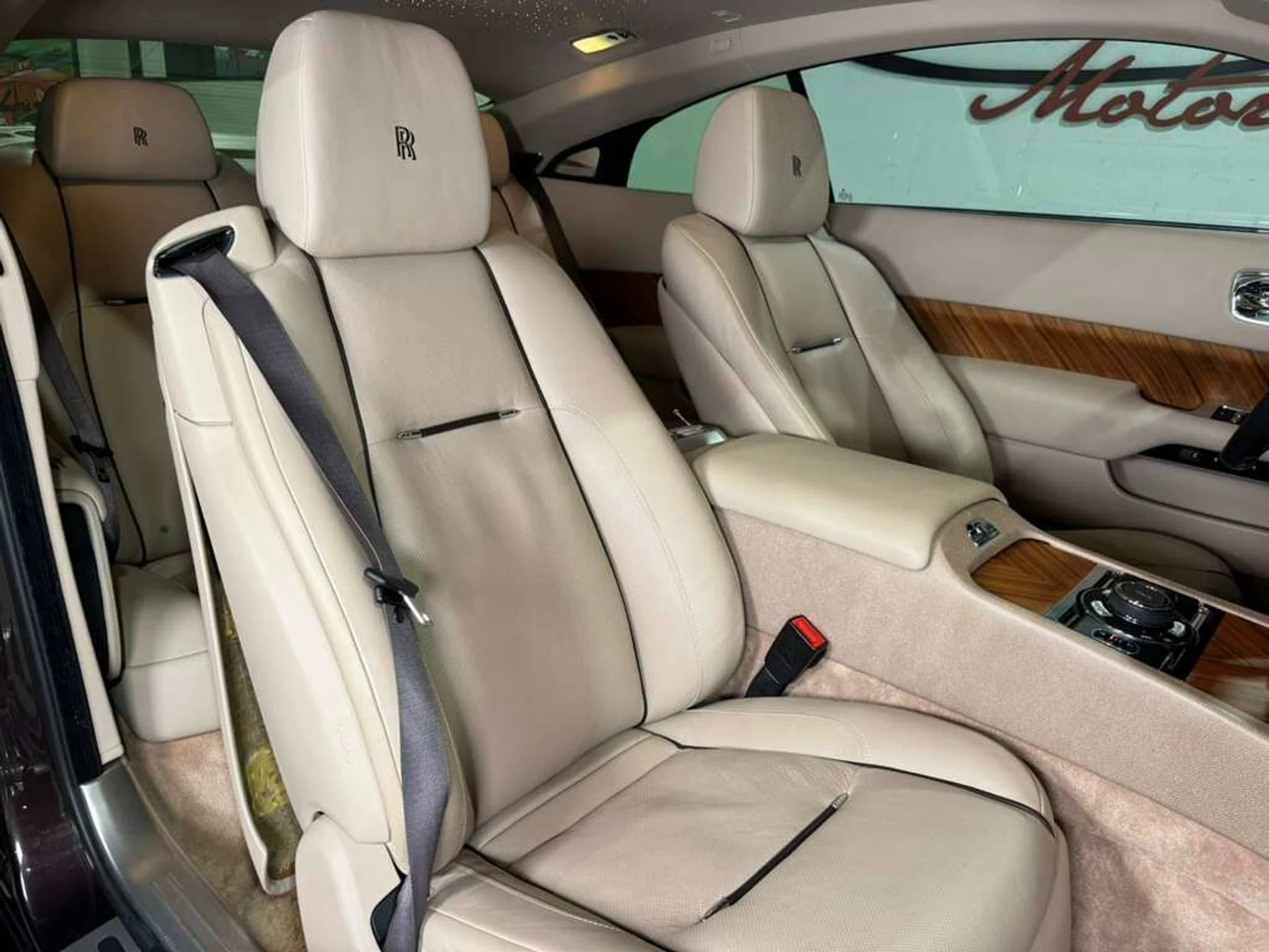 mph012_3782784990_930b20cb85858f82ab695e20aeac0ba2_381be91bce