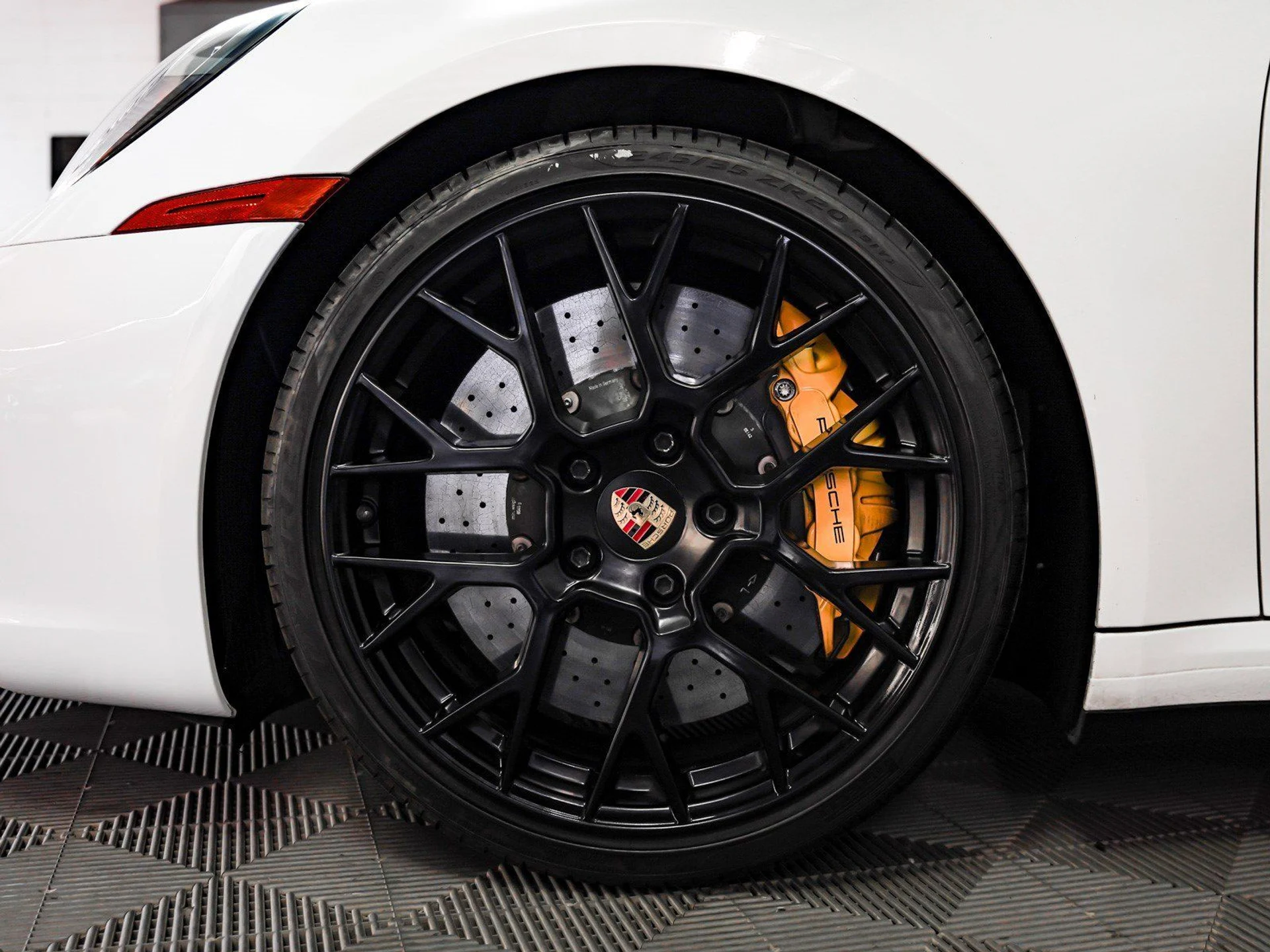 mph012_3783069912_705e94dfd0494c598d08fcba8e7bb3dc_6bf033a400