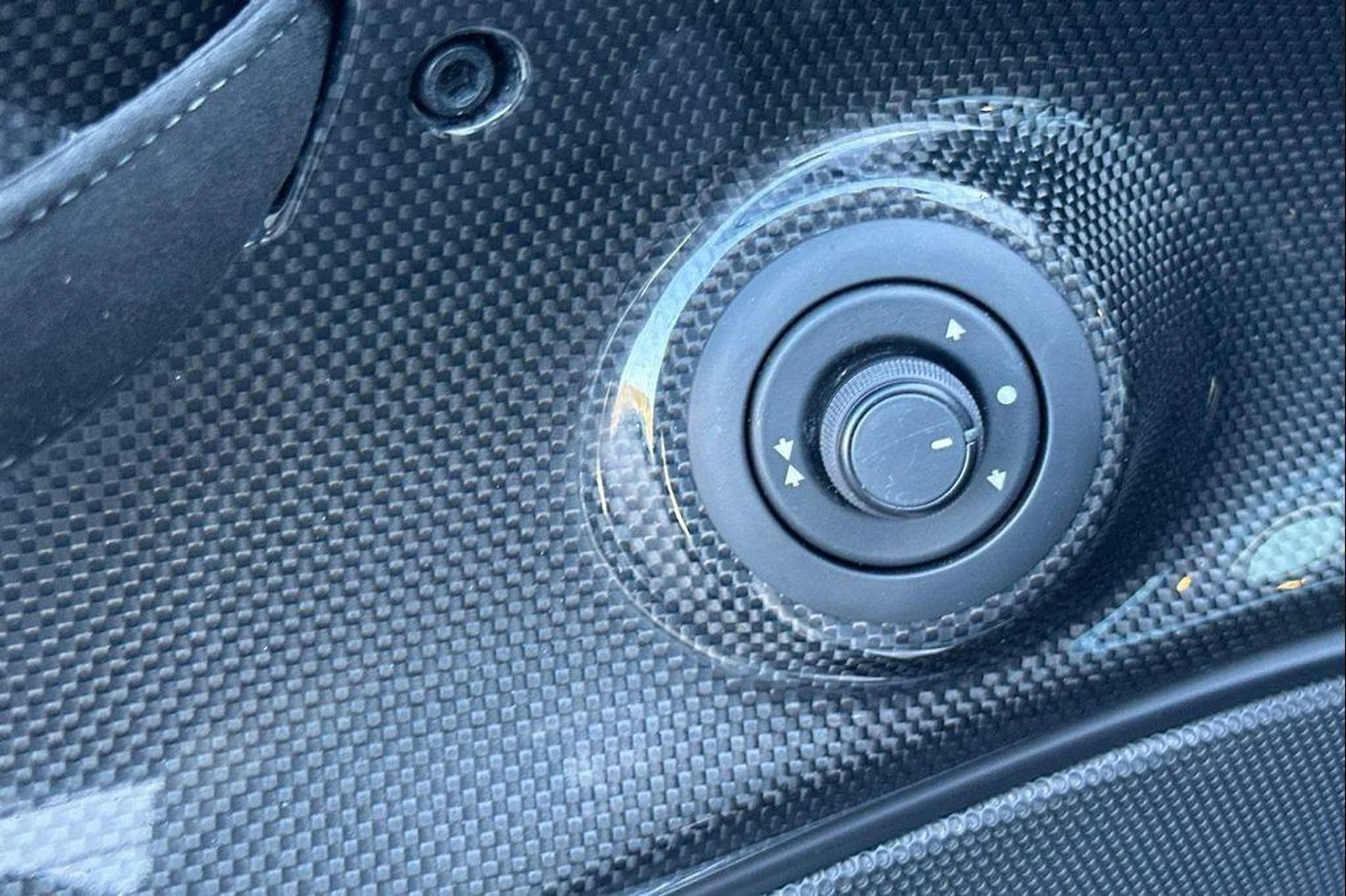 mph012_3787233508_OP_Avub_Sio14jh_V06_GF_4s_KP_4_R_Kx_A_3018c13217