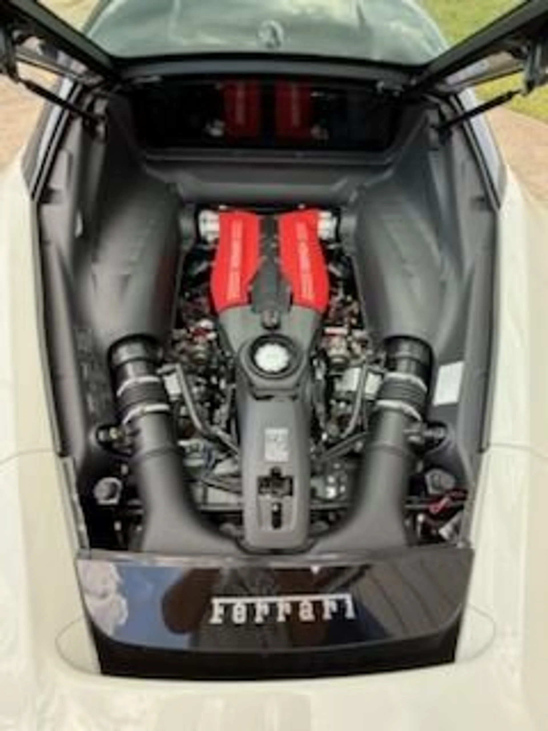 mph012_3787419164_Used_2017_Ferrari_488_GTB_1759361027_1351a45aa4